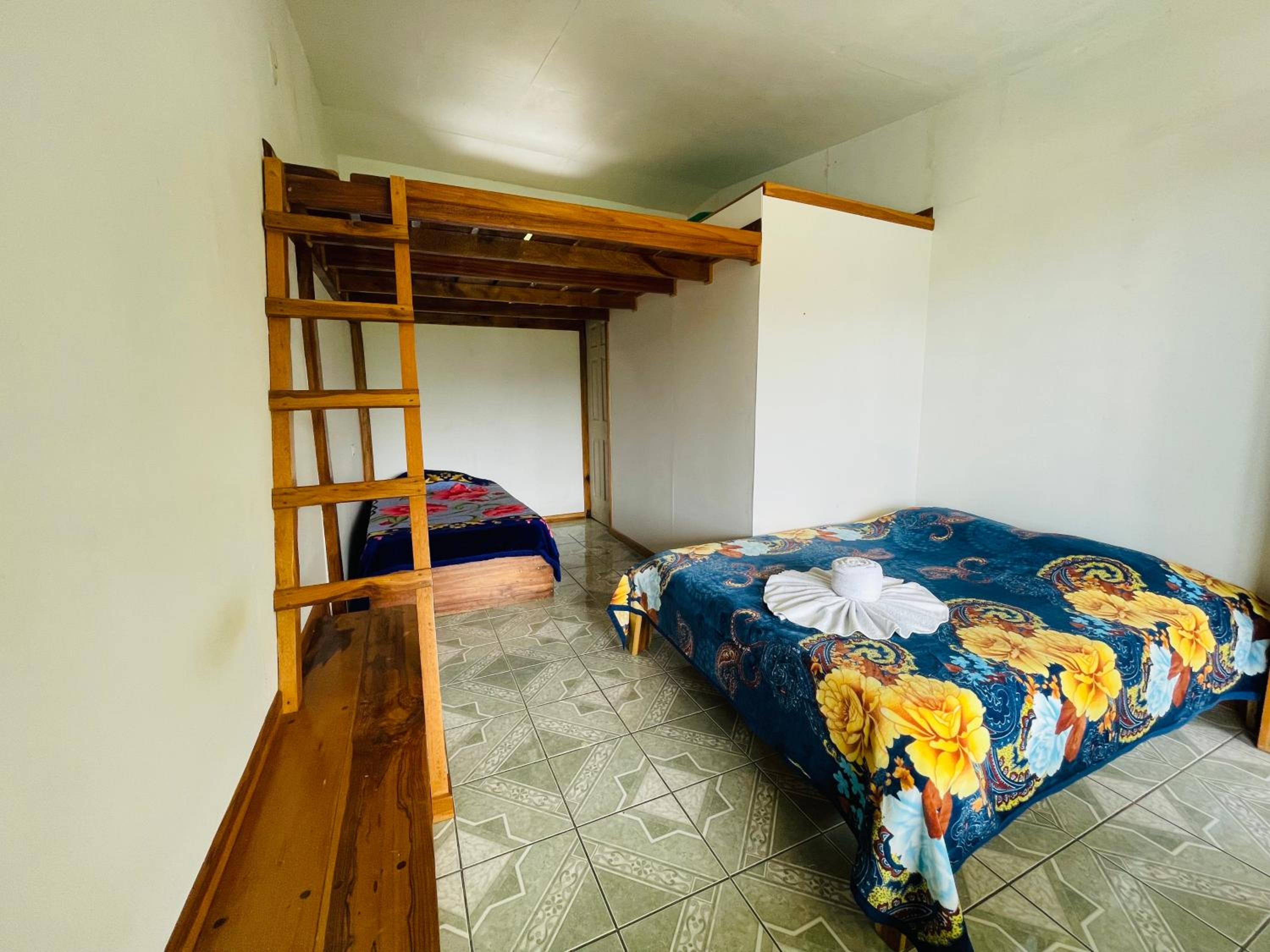 Cabinas Nuestra Kasa