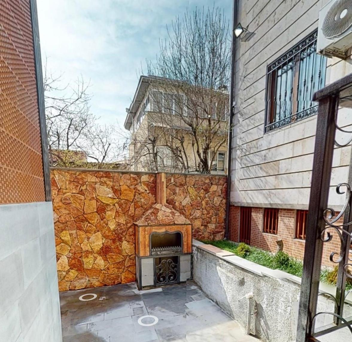 Luxury Aspar Apartment