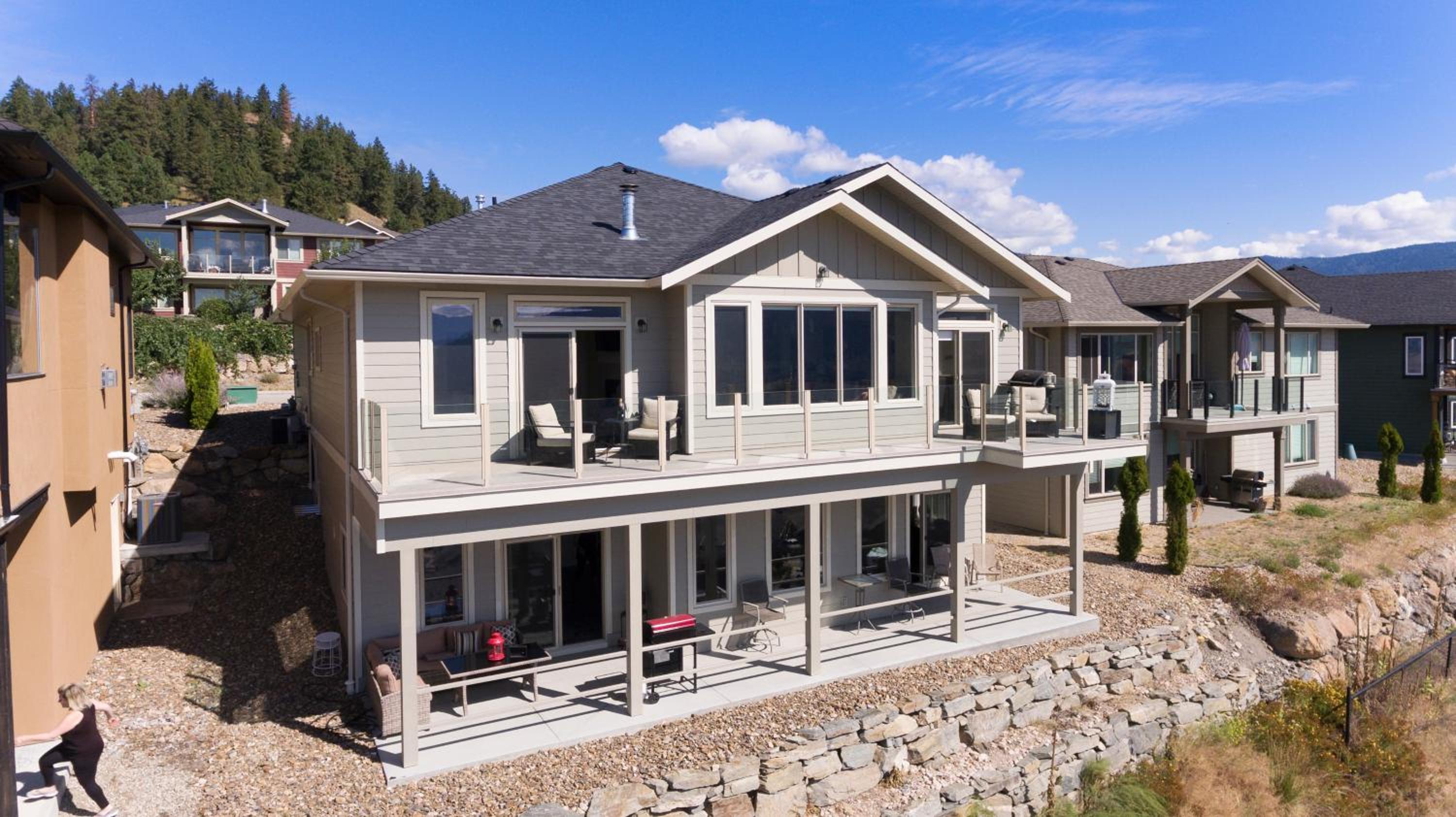 Stunning 5 bed house on Silver Star mountain