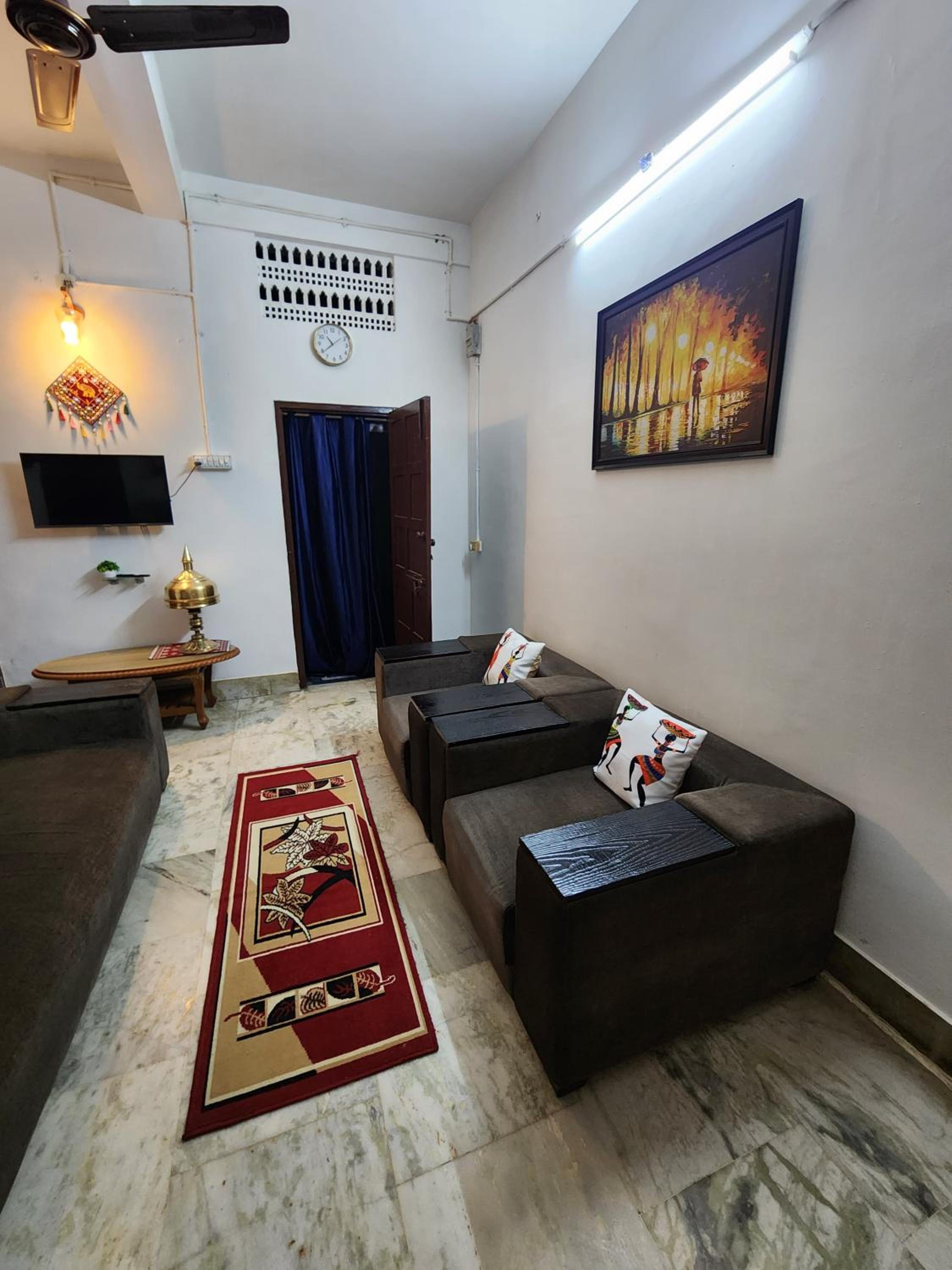 Bela's Homestay, AC Rooms with Kitchen and dining area view 2