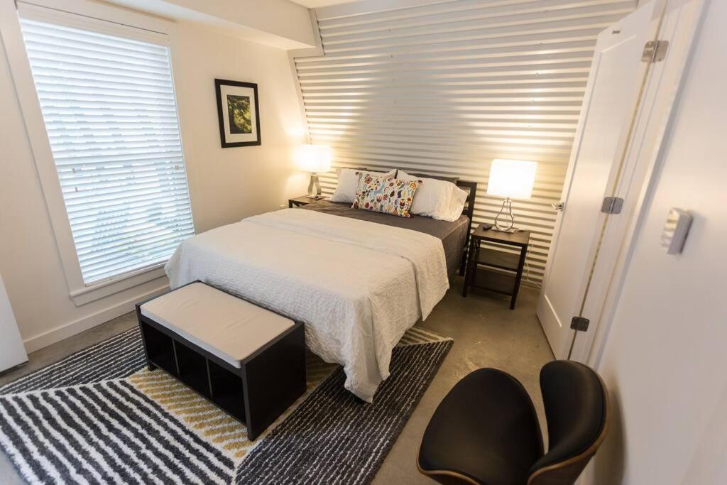The Moon Quonset Hut Vacation Rental Heated & Chilled Pool view 2