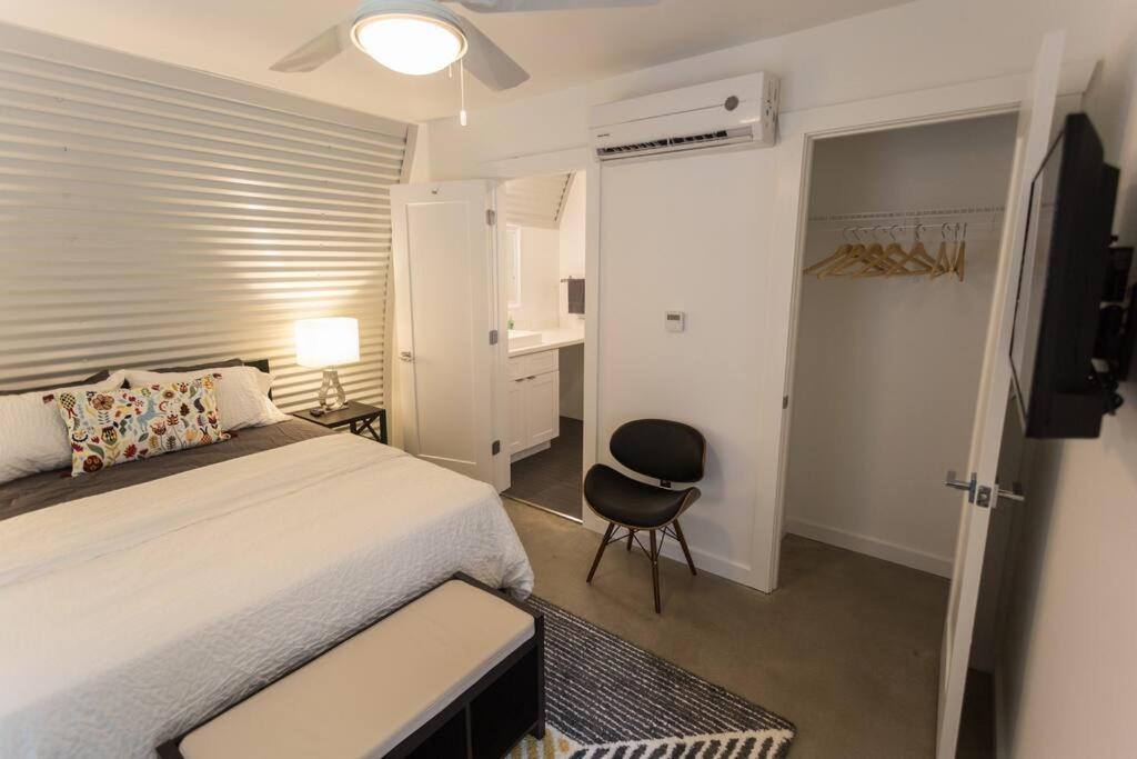 The Moon Quonset Hut Vacation Rental Heated & Chilled Pool view 4