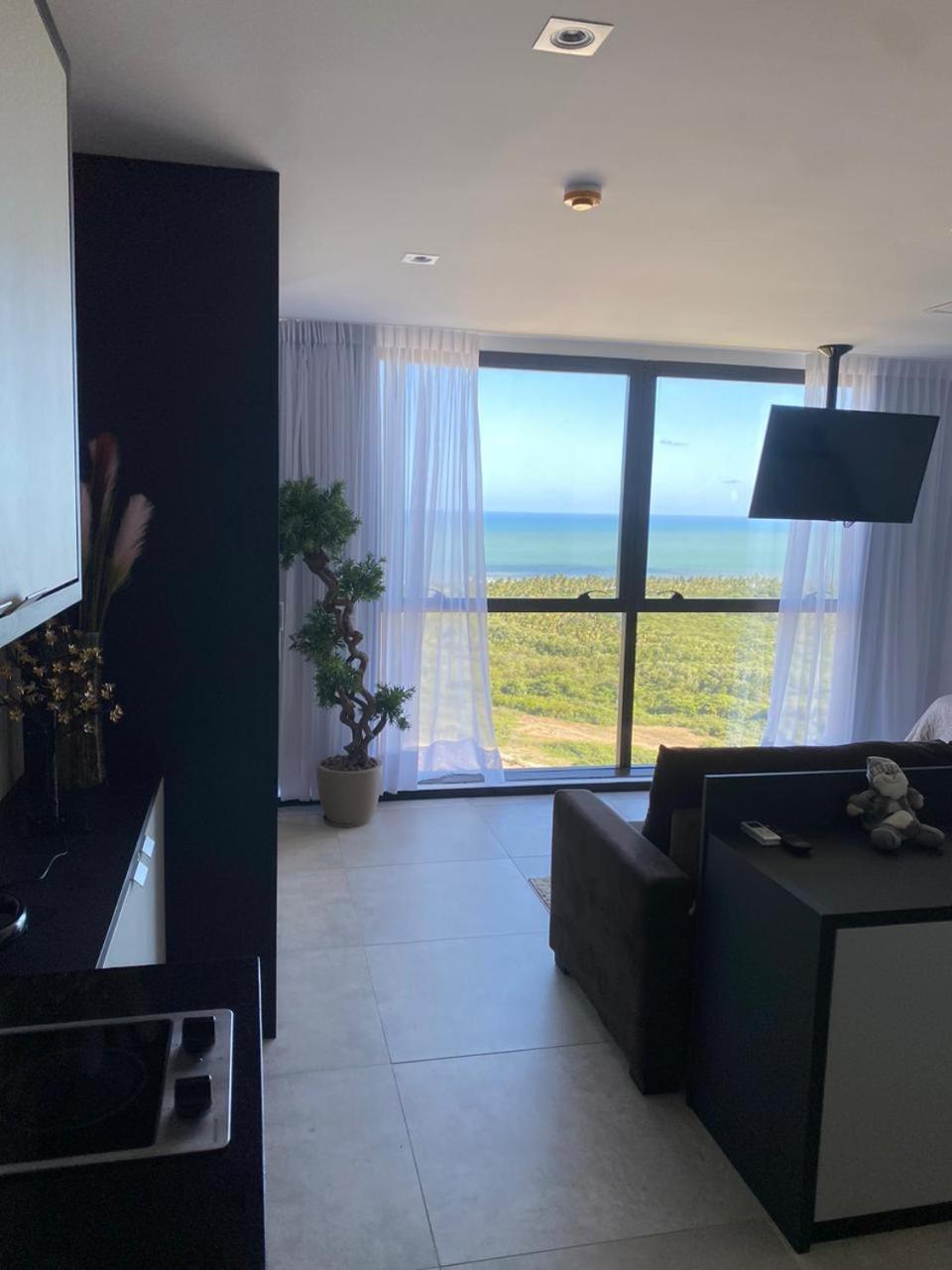 BHS Flat a beira mar 2203