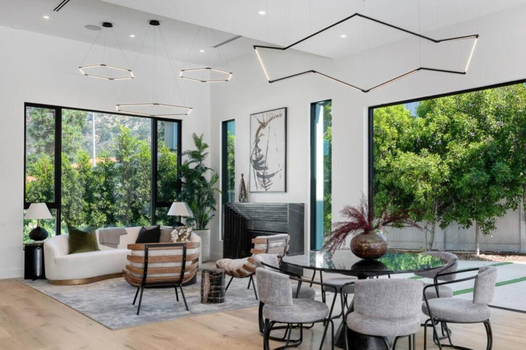 ৎ୭ Hollywood Sign View Manor Lux ৎ୭