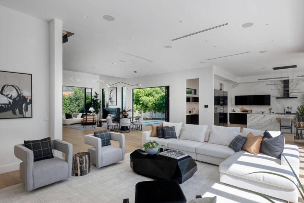 ৎ୭ Hollywood Sign View Manor Lux ৎ୭