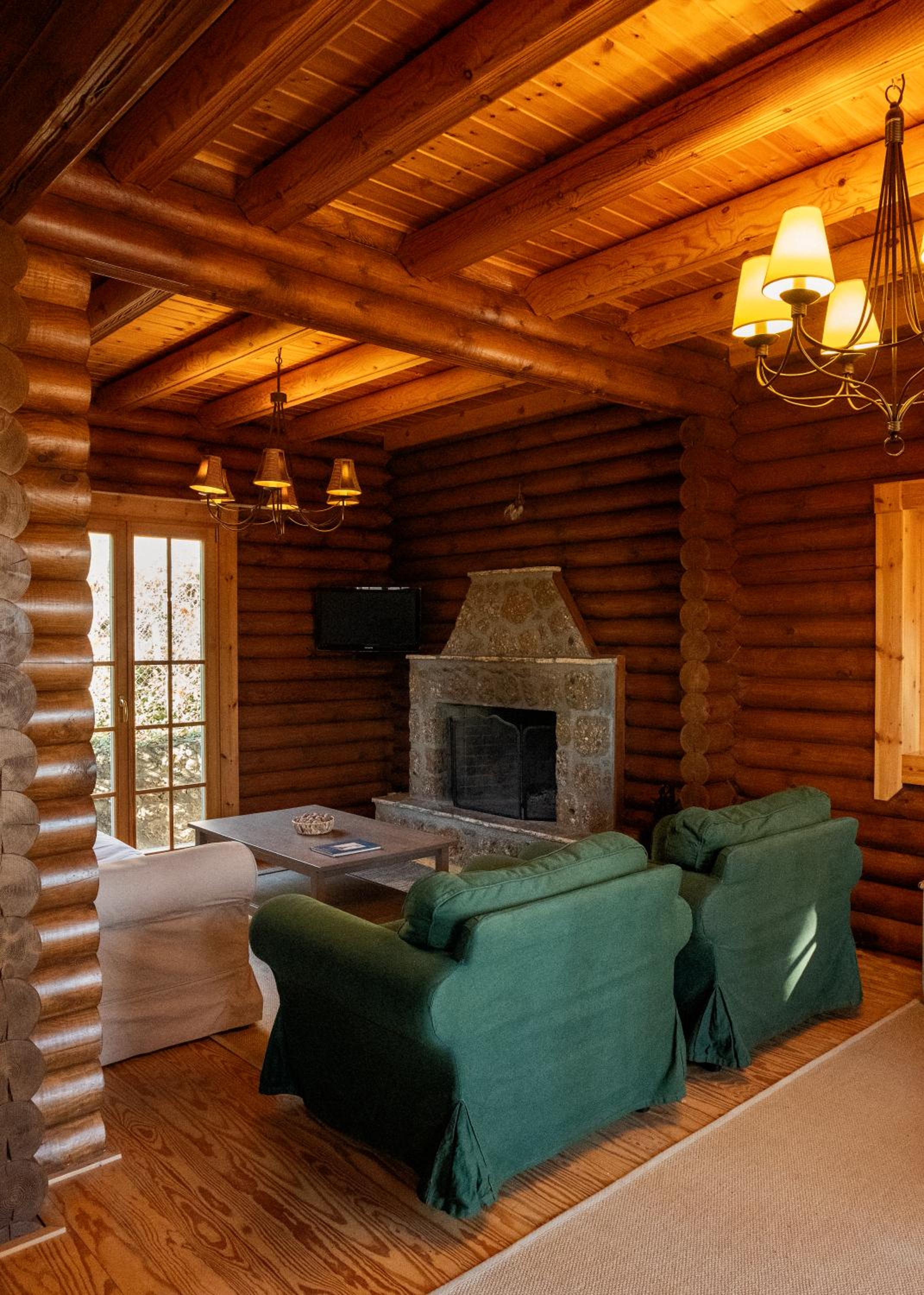 Paradise Chalet view 3