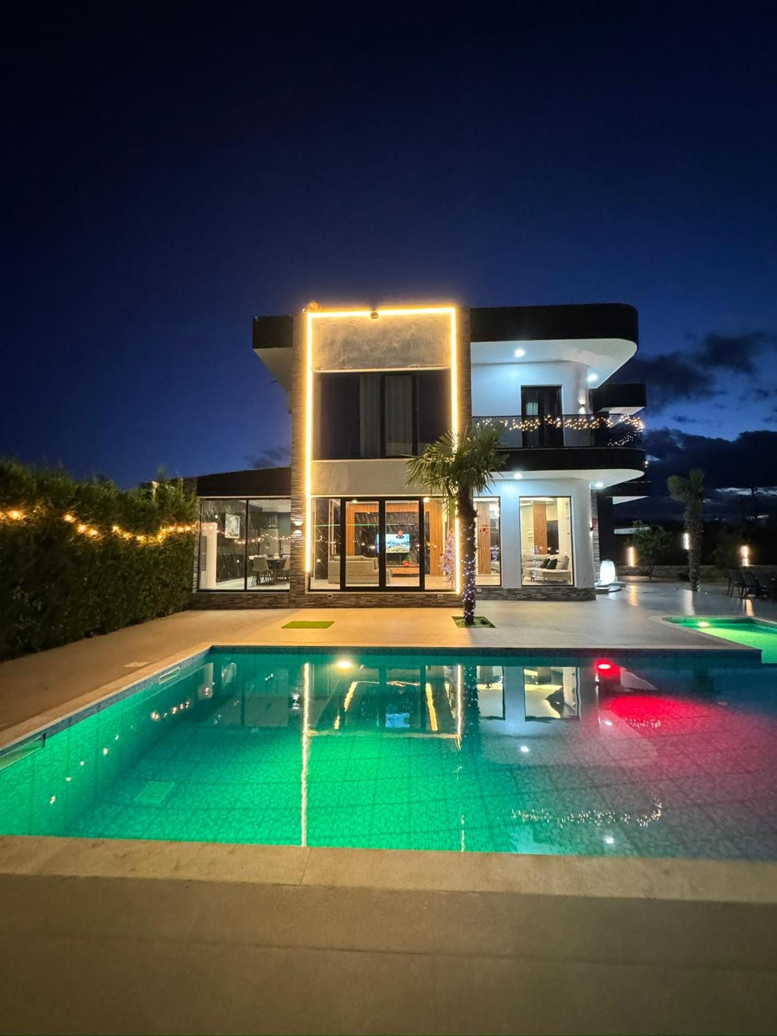 Villa Shefit