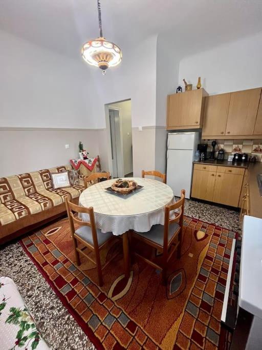 Elena's House