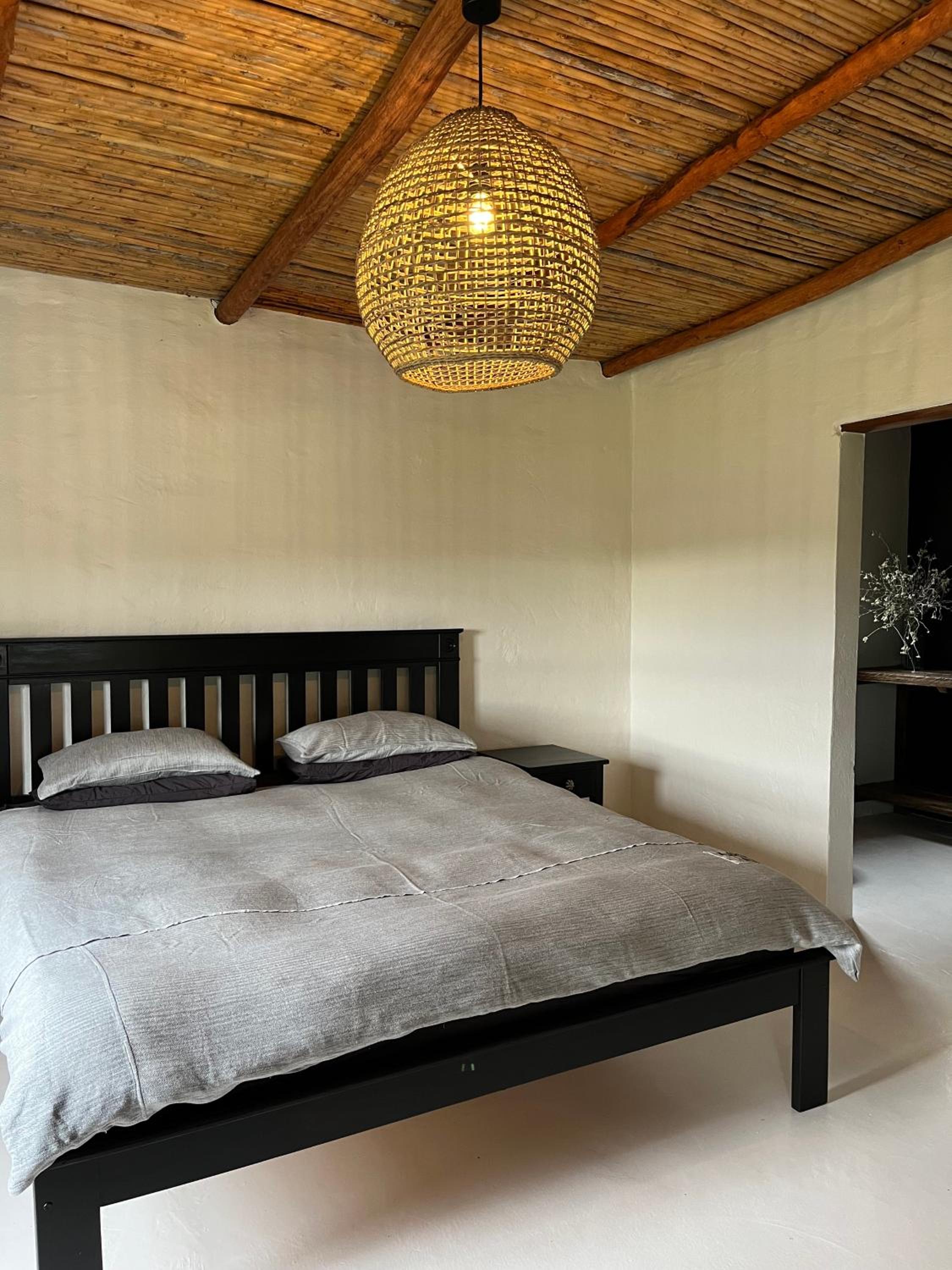 Watsonia Cottage at Waboom Family Farm view 2