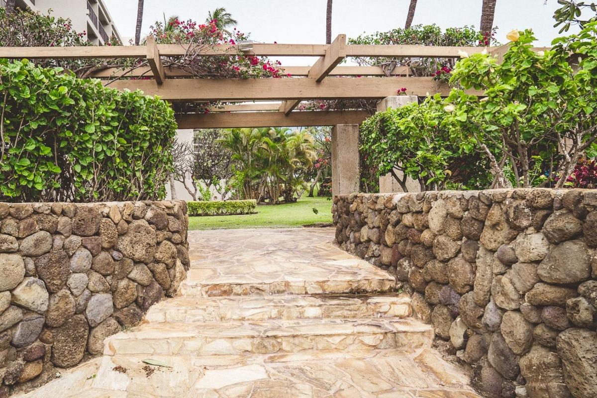 Kihei Akahi by Coldwell Banker Island Vacations view 5
