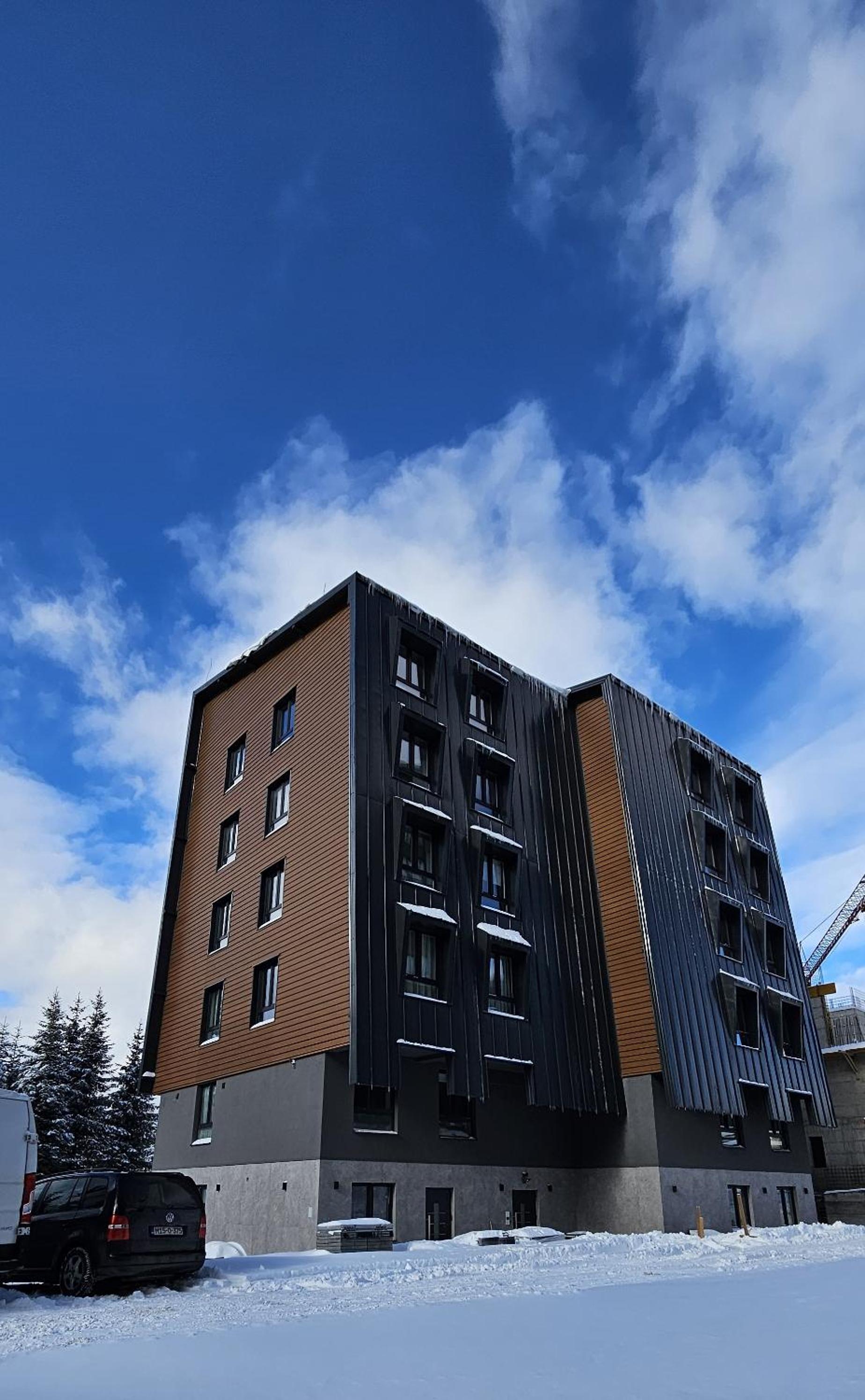 Sunset Pines Apt, Villa Mont