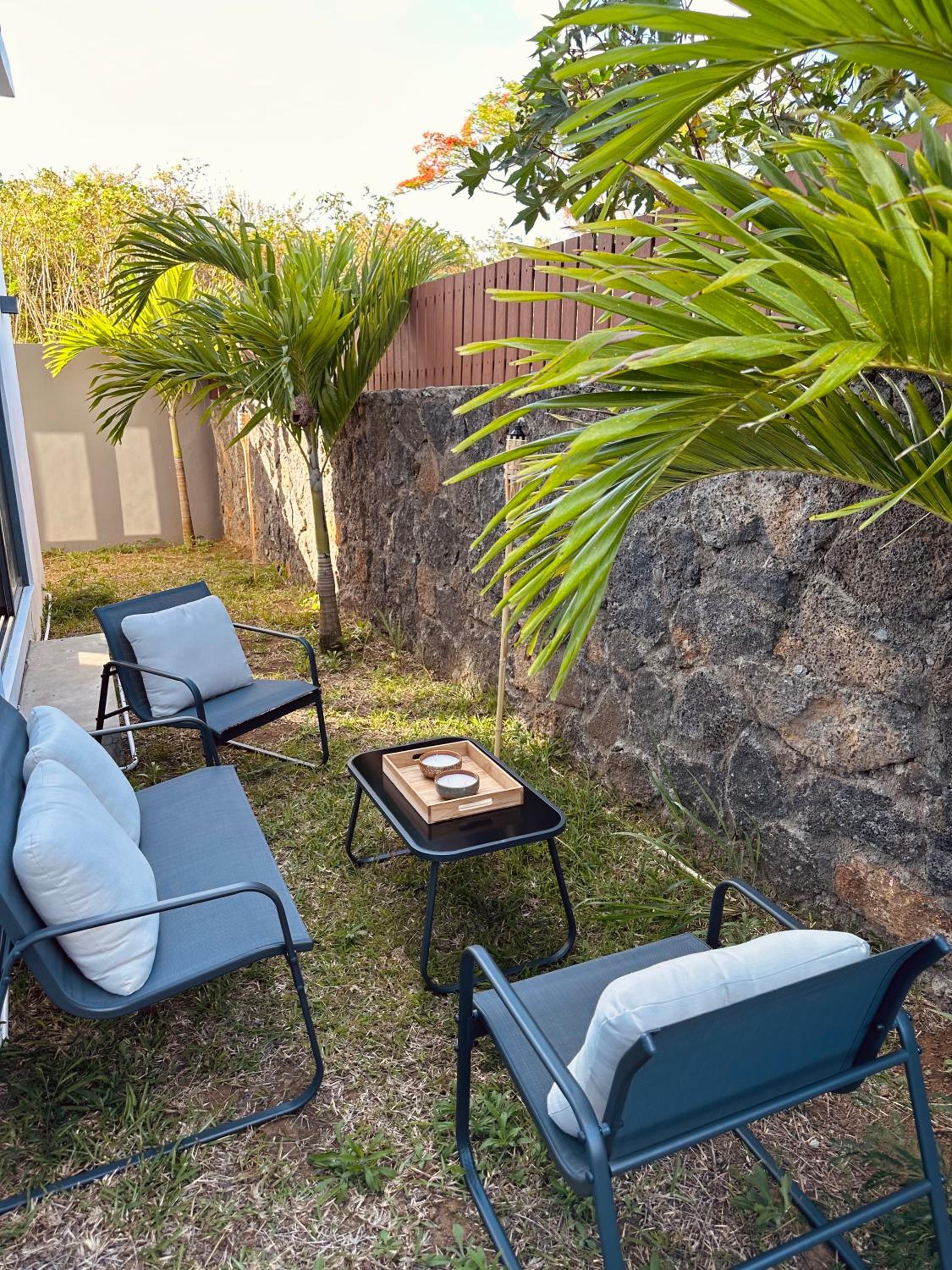 Appartement NOAM 2, Mont Choisy view 3