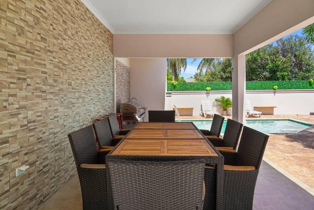 Westpunt Holiday Home