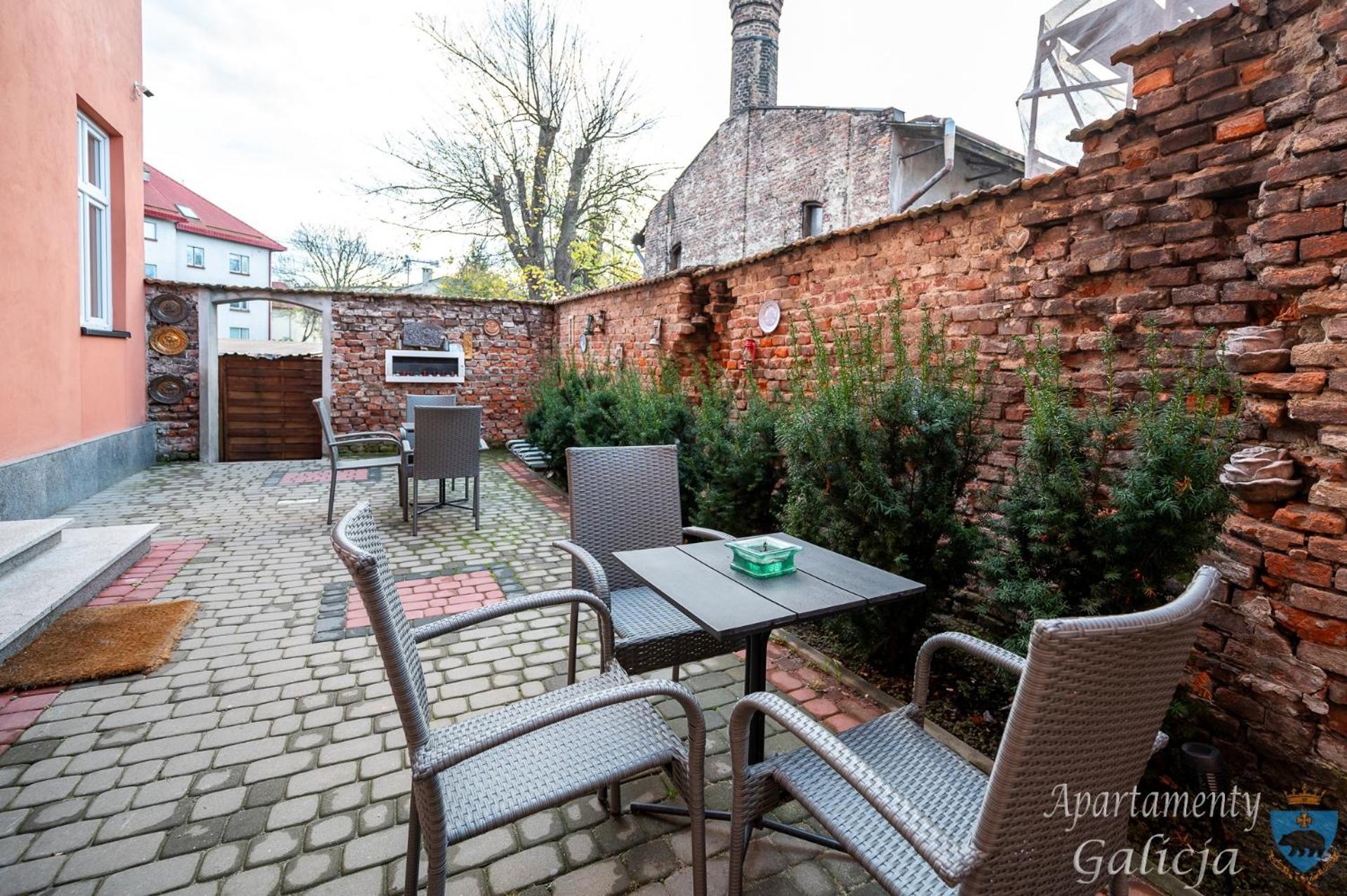 outdoor BBQ area