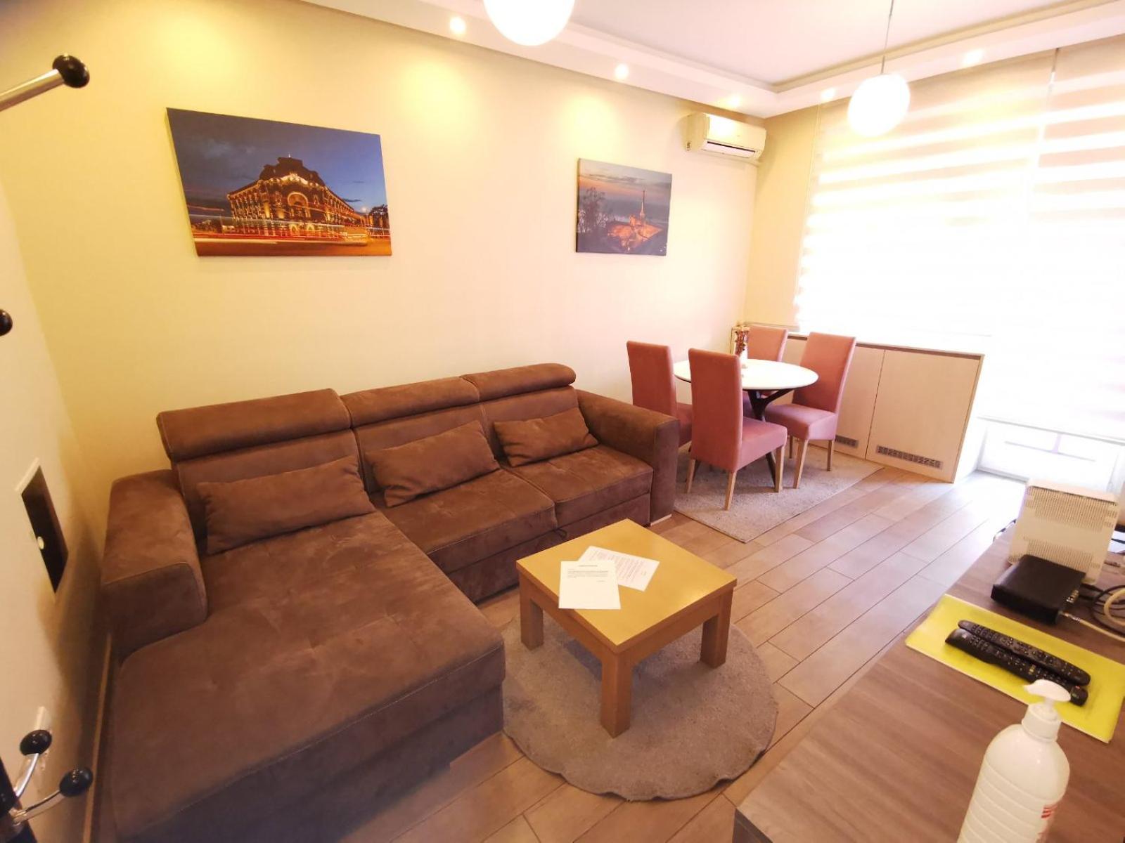 1A Moment Apartment