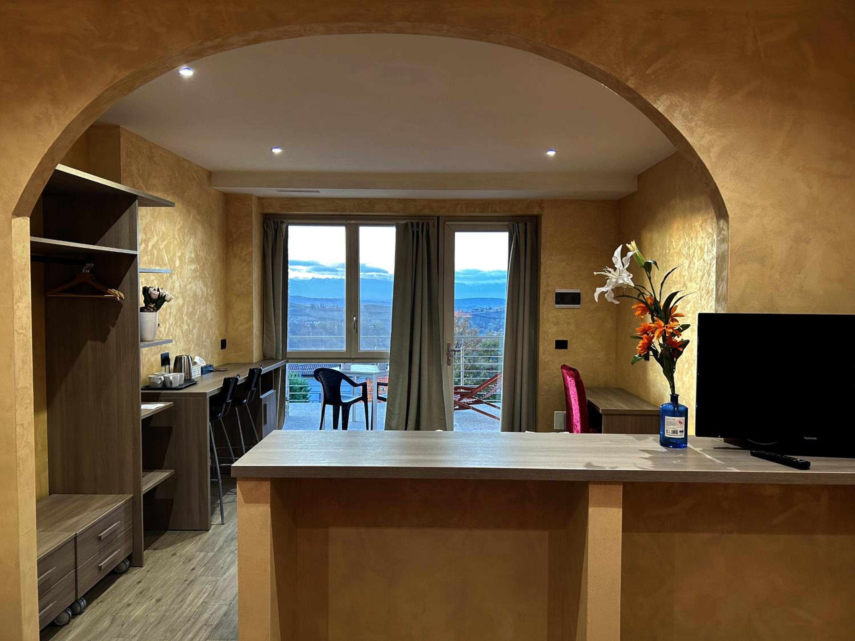 hotel room