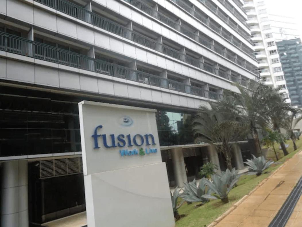 F1104 Flat de ótima localização e fácil acesso