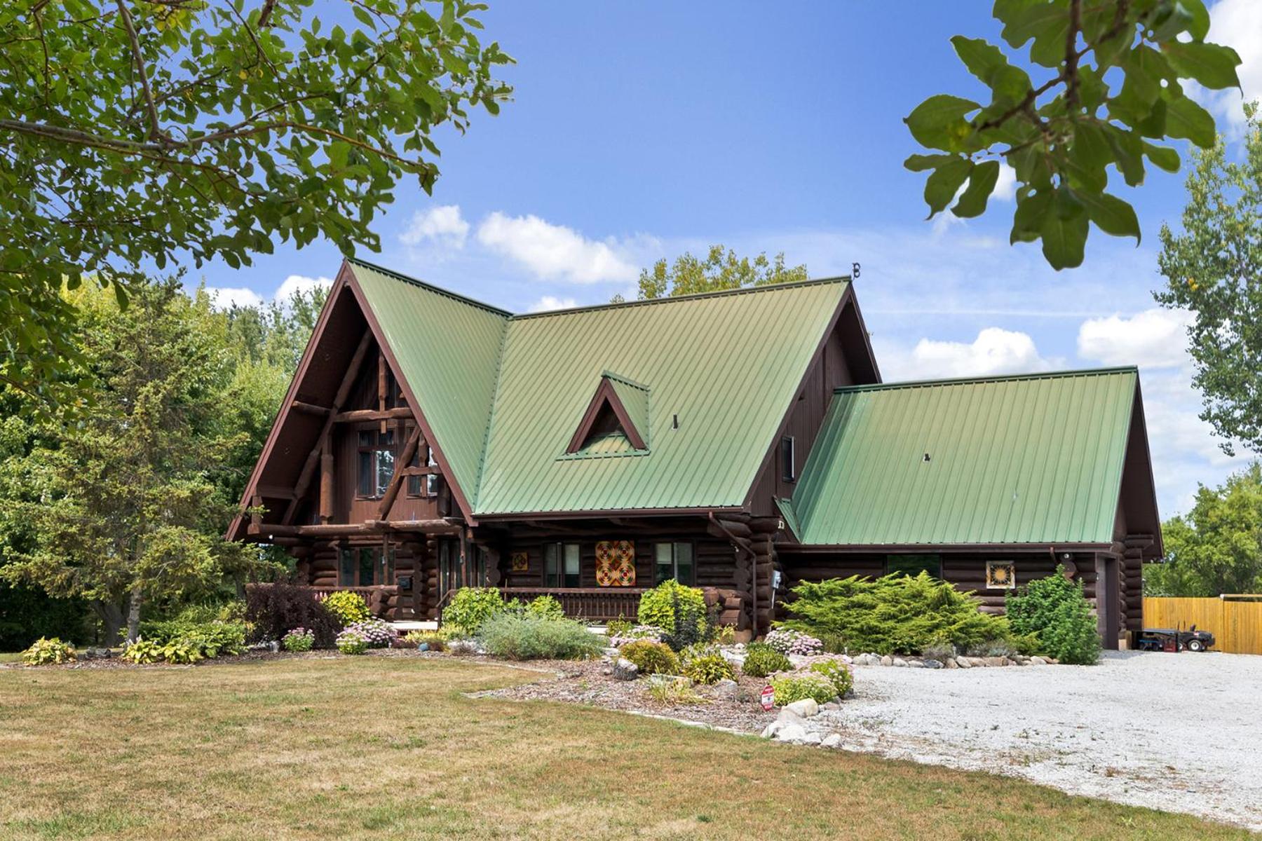 The Lodge at Lakeshore