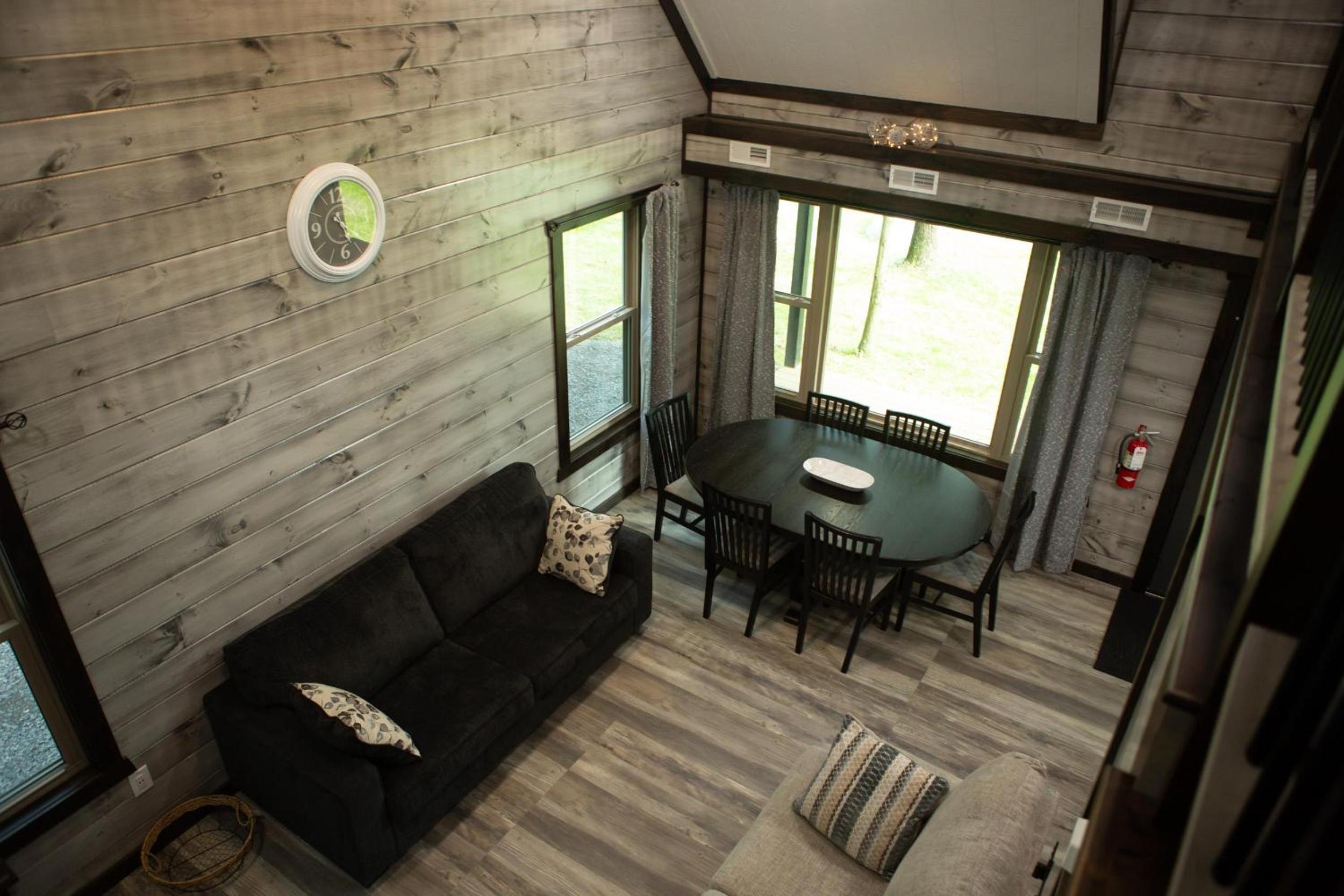 Photo 12
