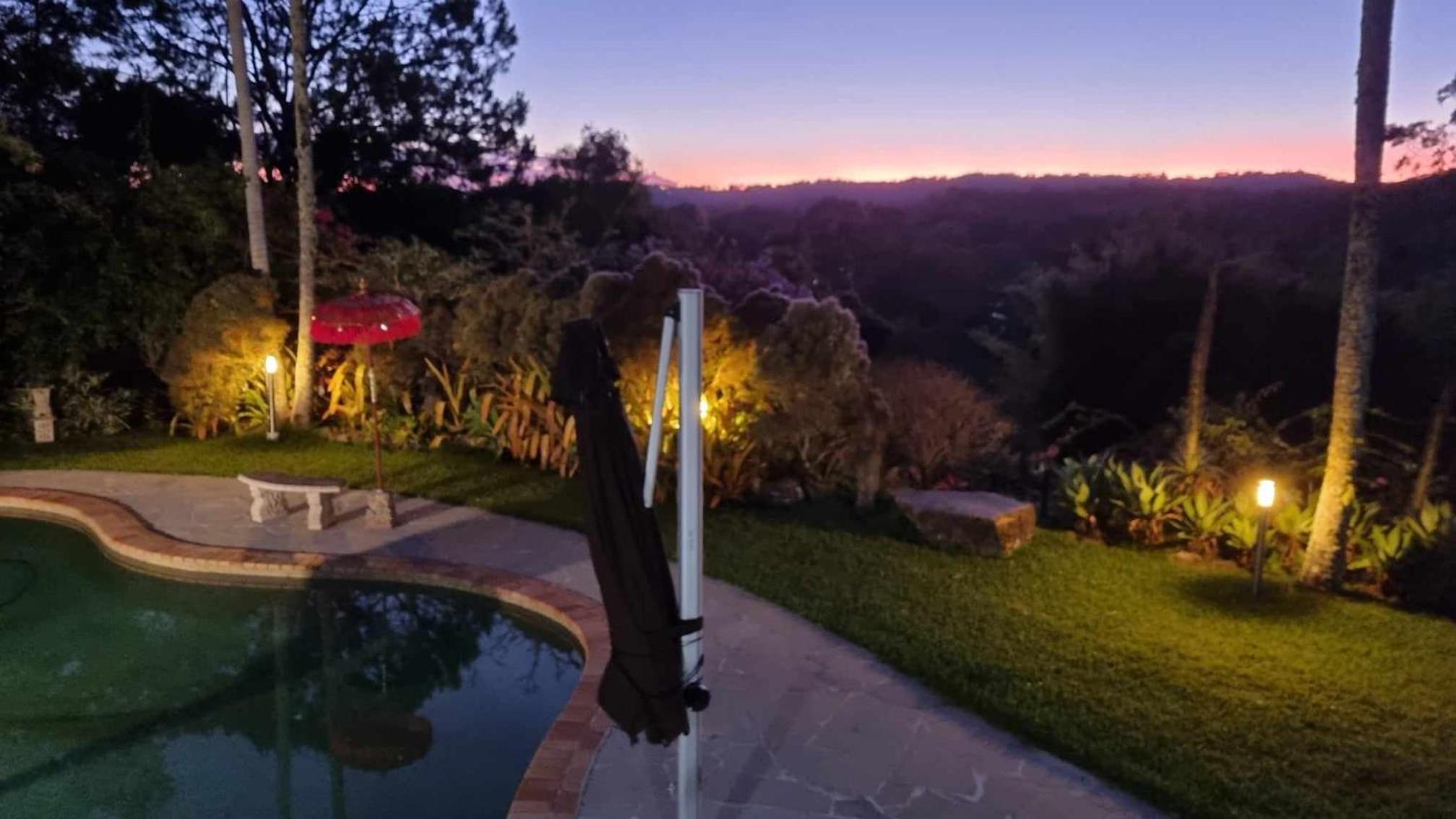 Healing Garden Retreat Tallebudgera Valley 