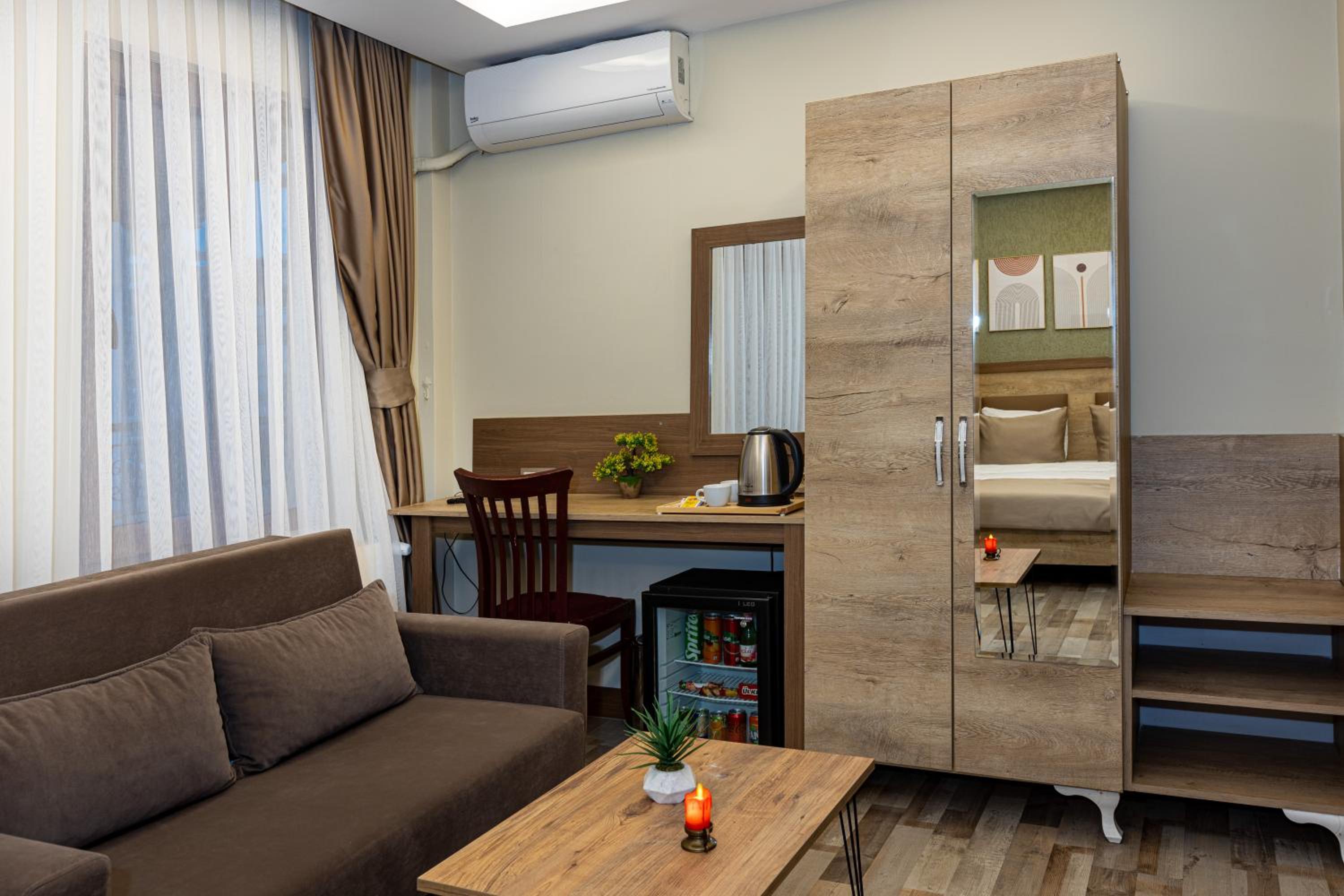 LINNGA HOTEL & SUITE - Image 49