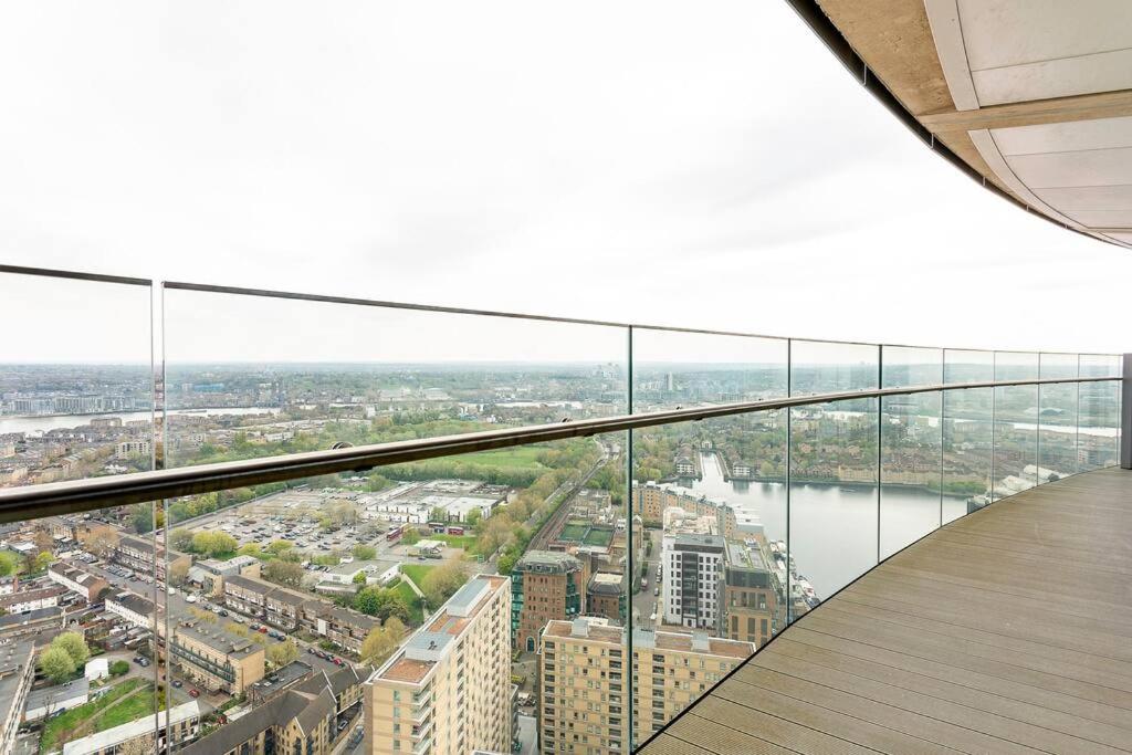 Panoramic balcony luxury condo