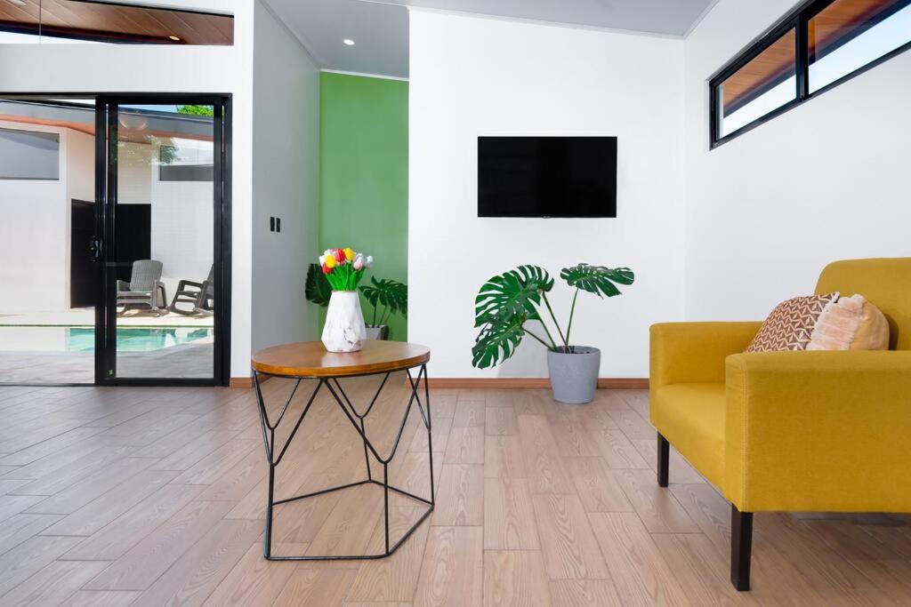 Casa Coral - great location - high speed internet
