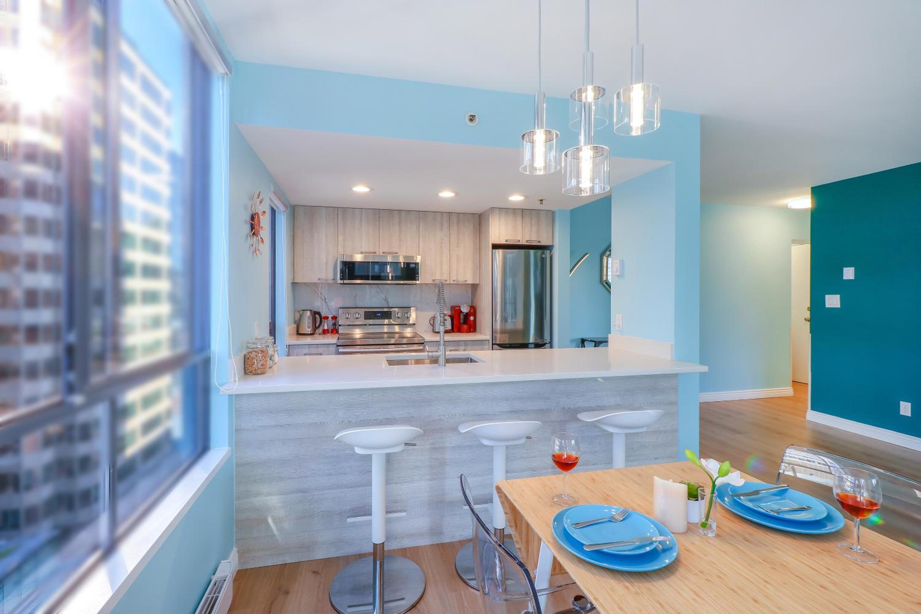 Best Location Downtown Chic Suites