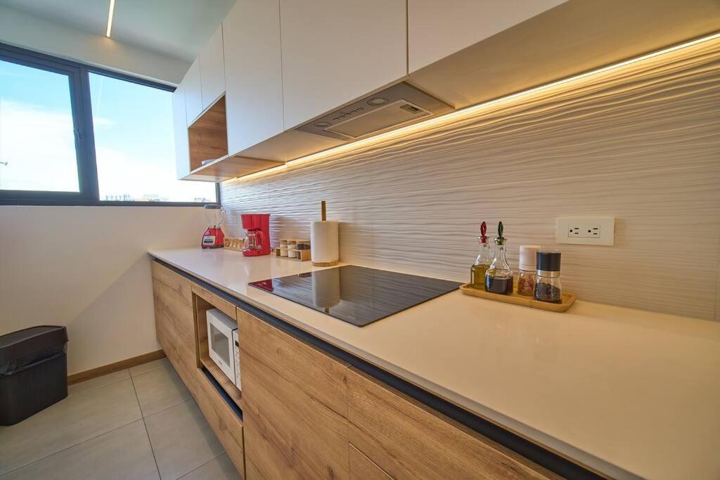 Moderna suite en Quito RG view 4