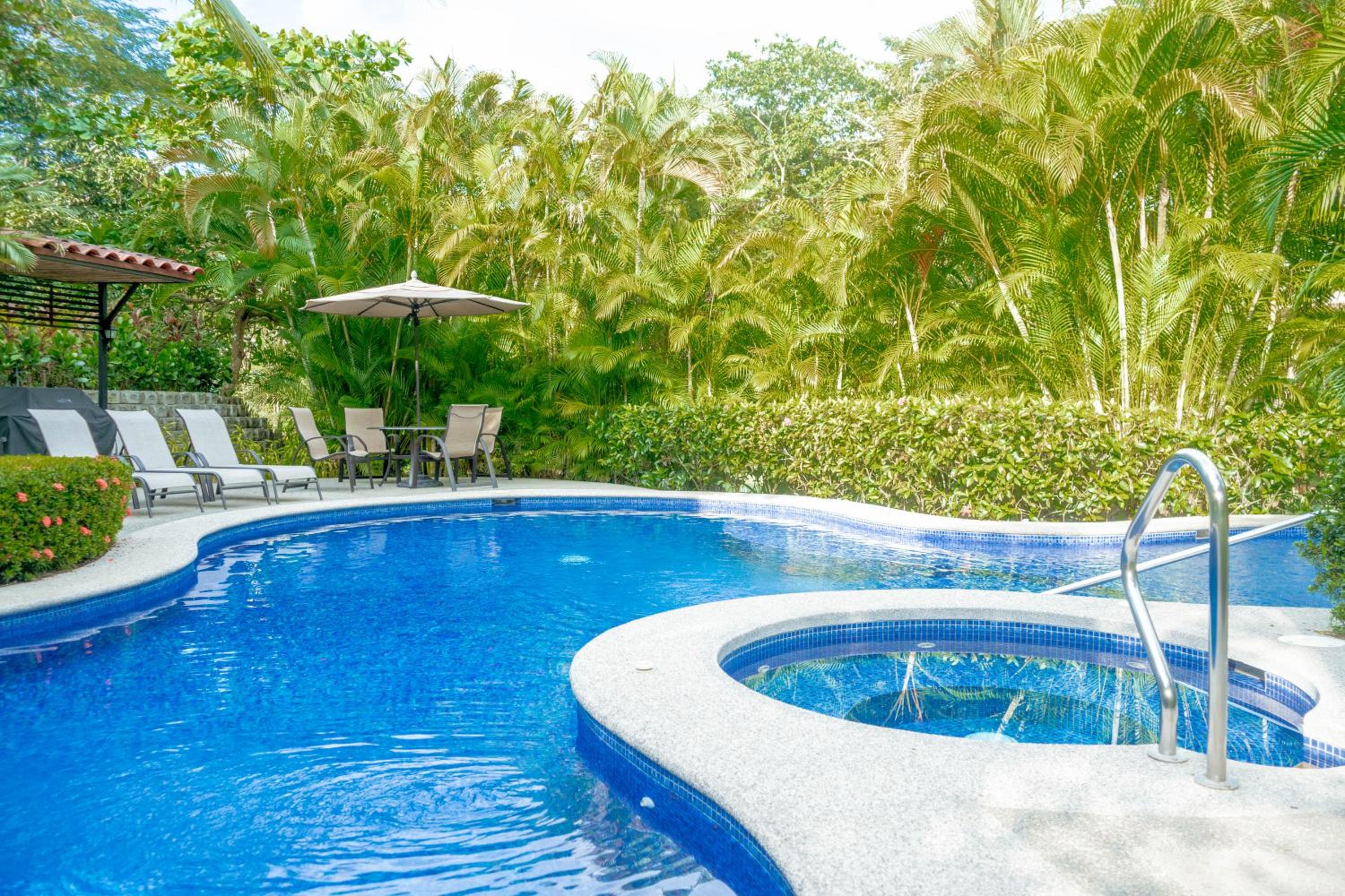 Secluded Garden Paradise Condo @Los Sueños