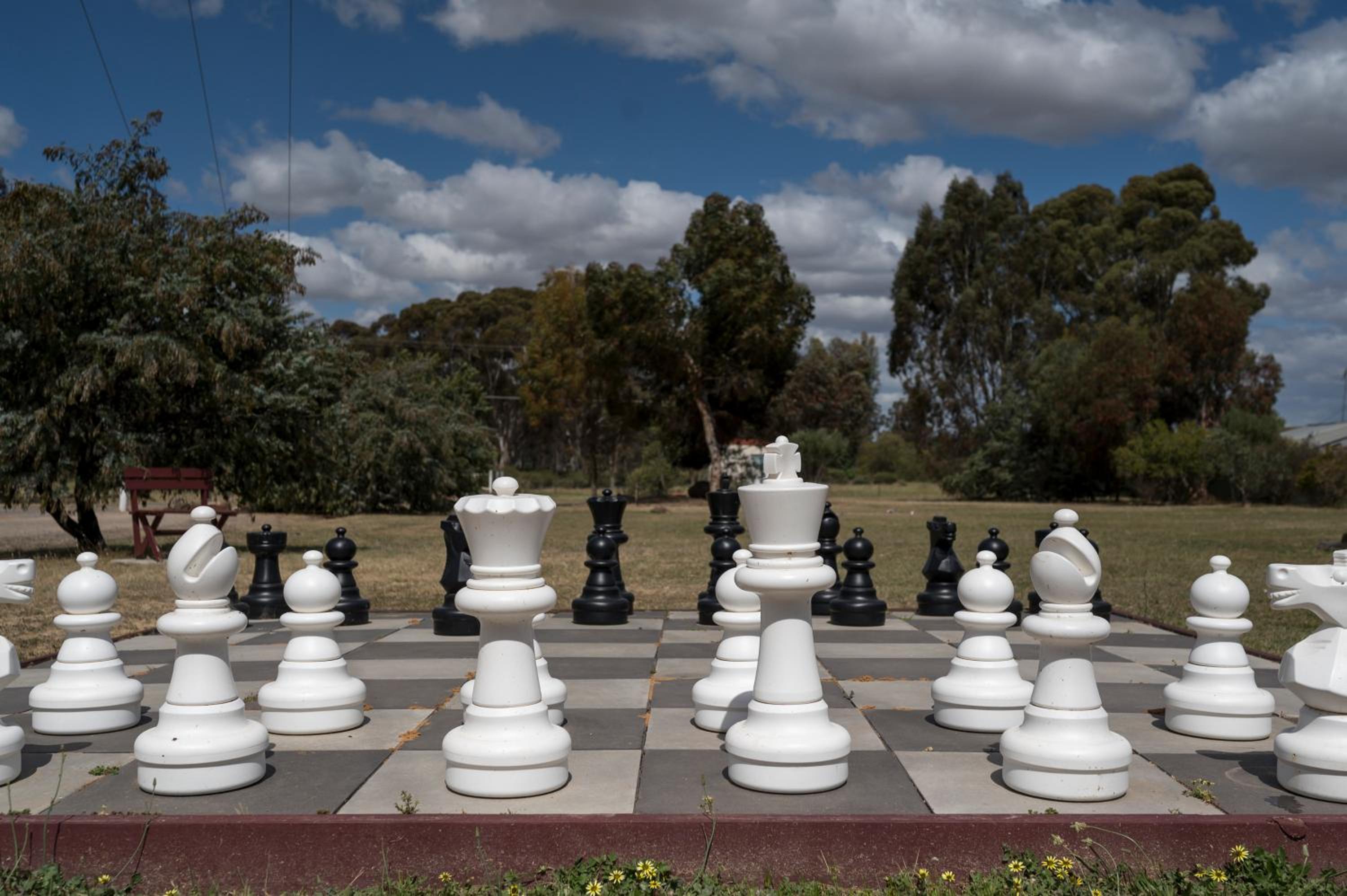 Inglewood Motel and Caravan Park Victoria