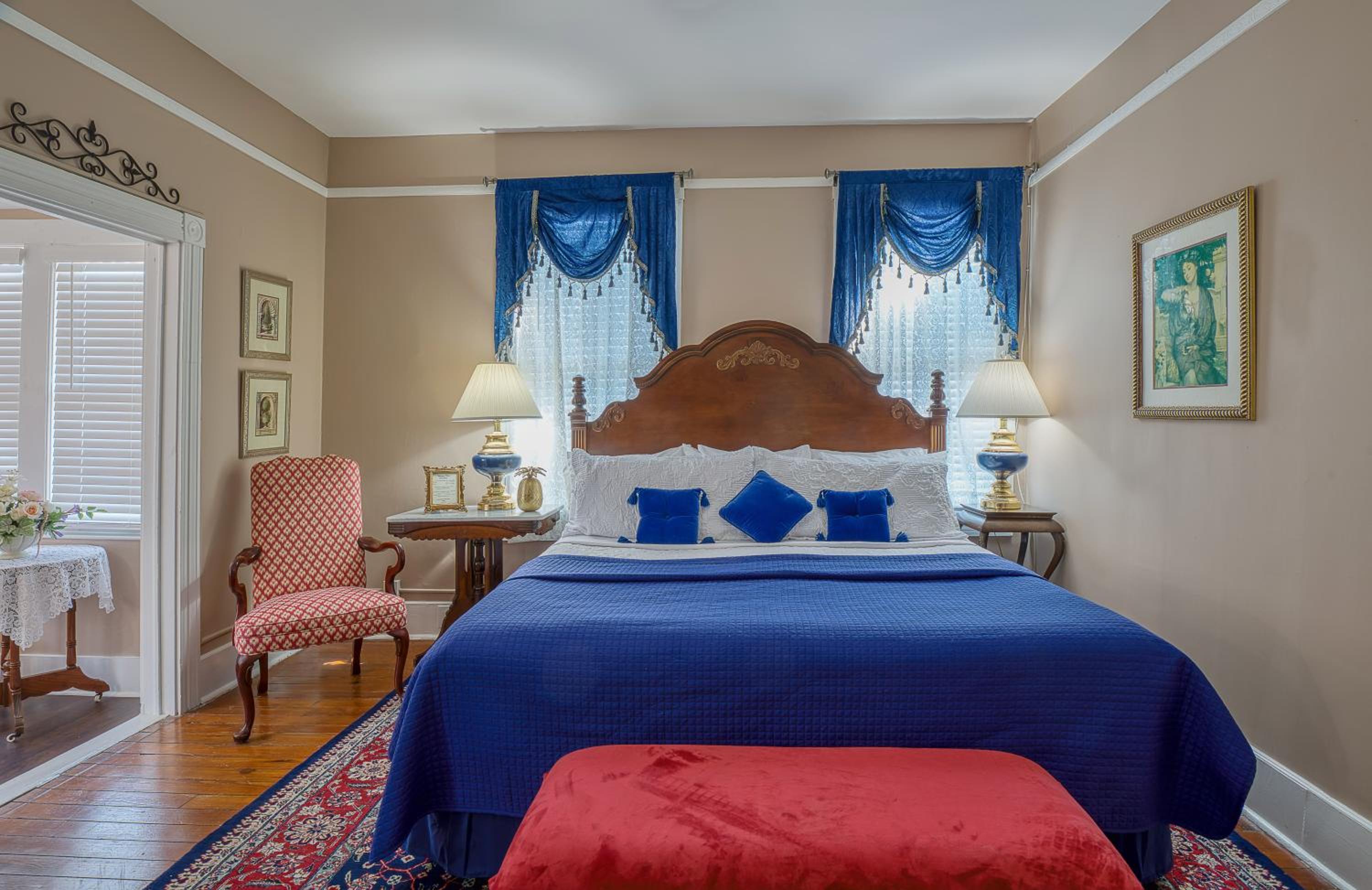Victorian House Bed and Breakfast
