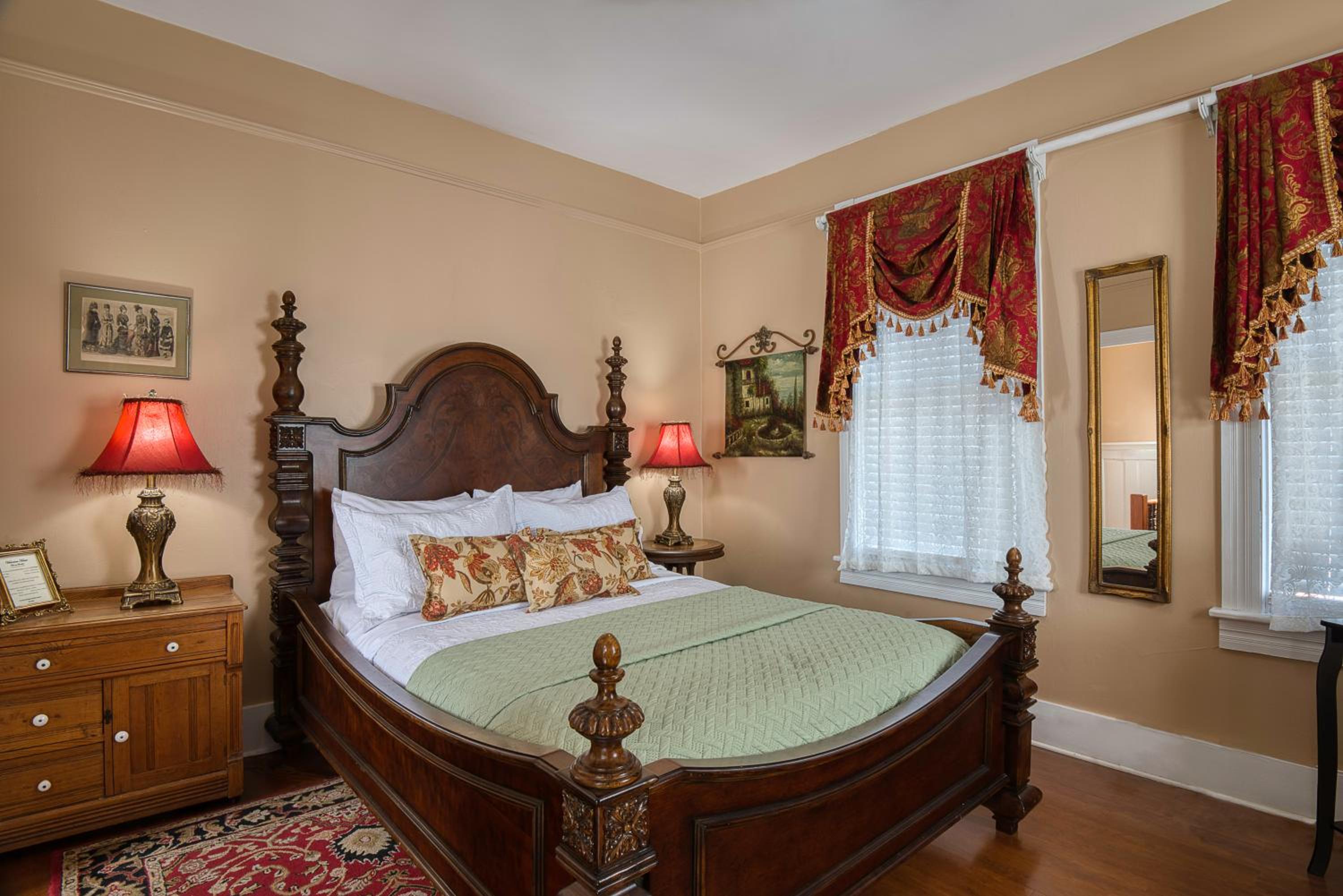 Victorian House Bed and Breakfast
