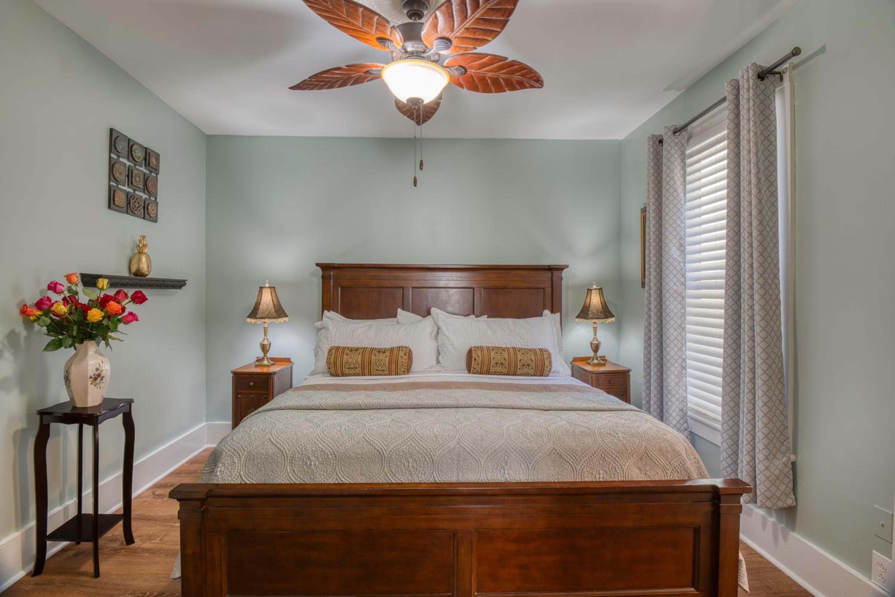Victorian House Bed and Breakfast