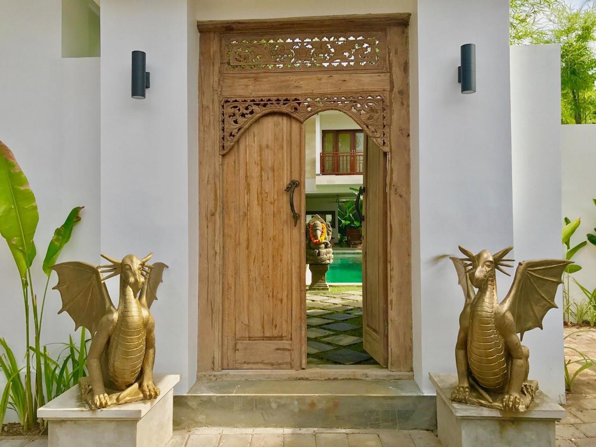 Villa Khaleesi