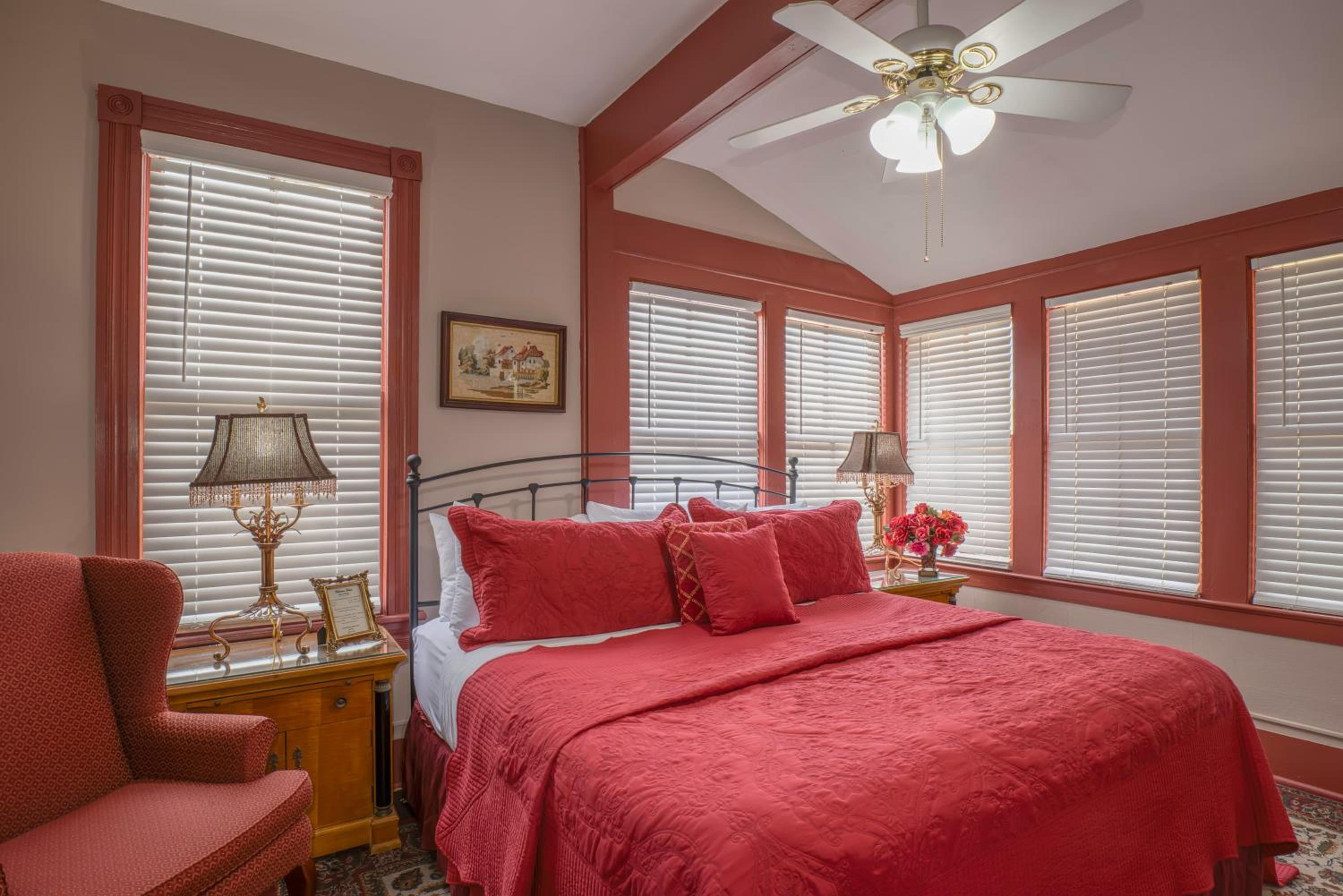 Victorian House Bed and Breakfast