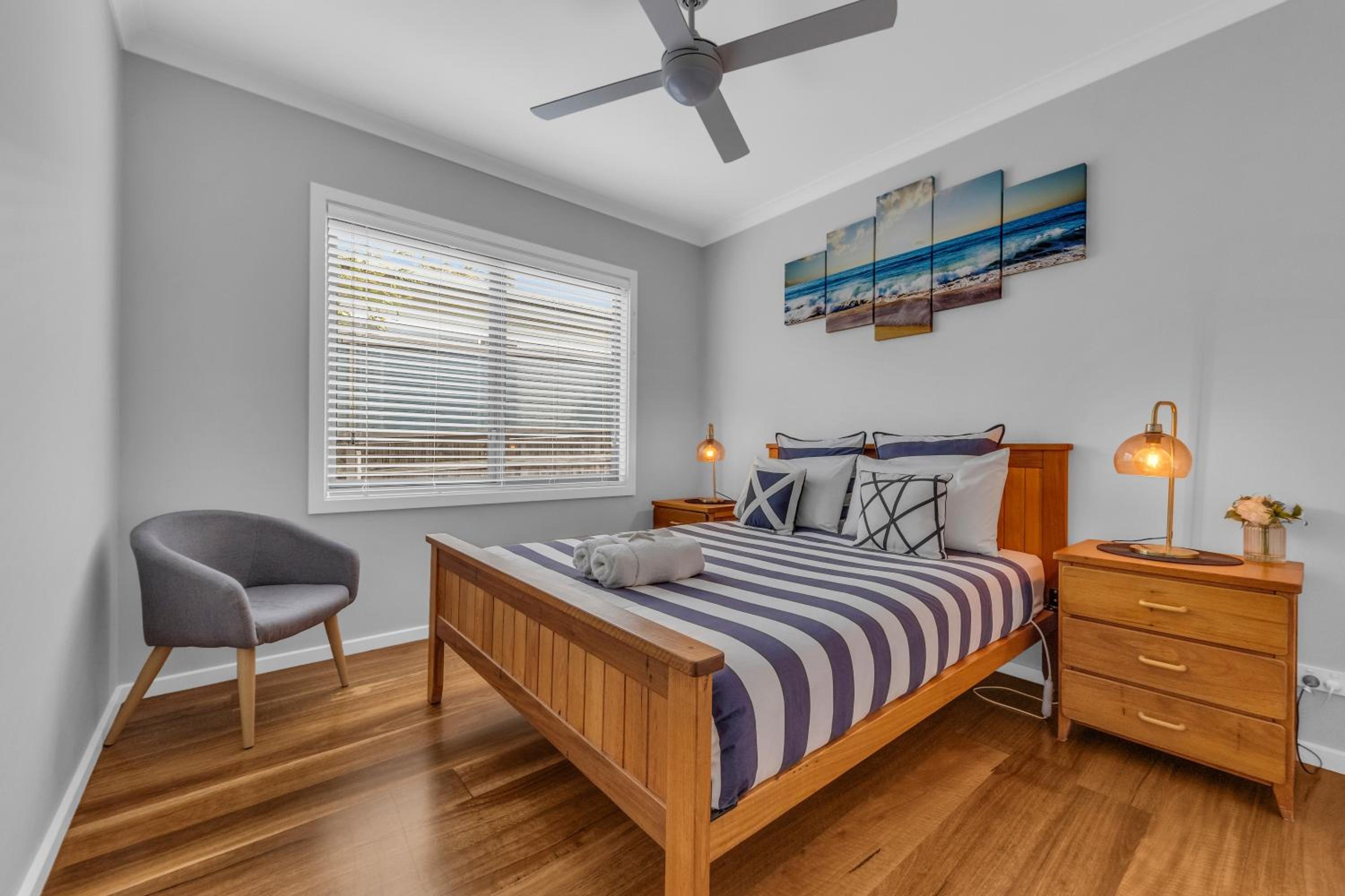29 Mirrabooka Road, Mallacoota - Eagle View House