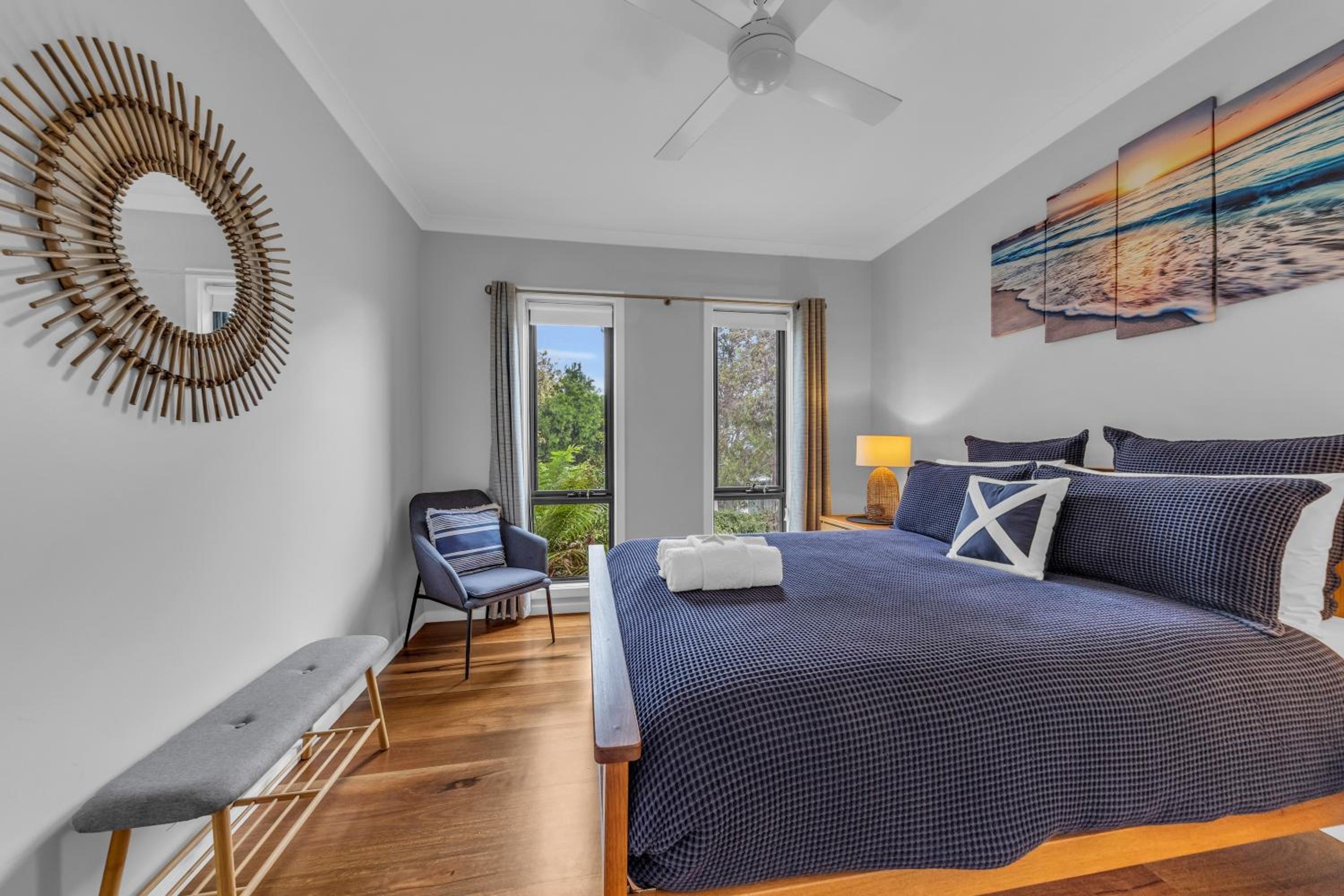 29 Mirrabooka Road, Mallacoota - Eagle View House