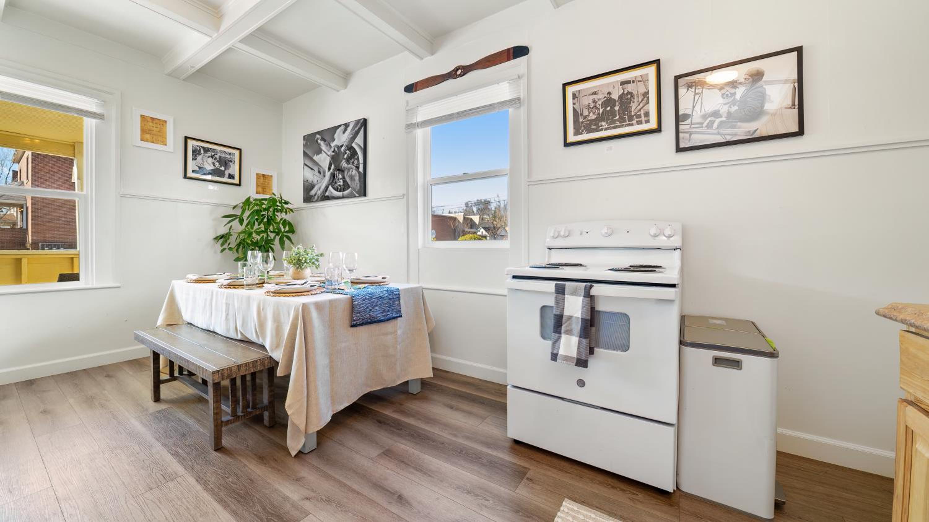 Reno Vacations - Midtown Flight Deck: 2BR Gem - Property Image 9