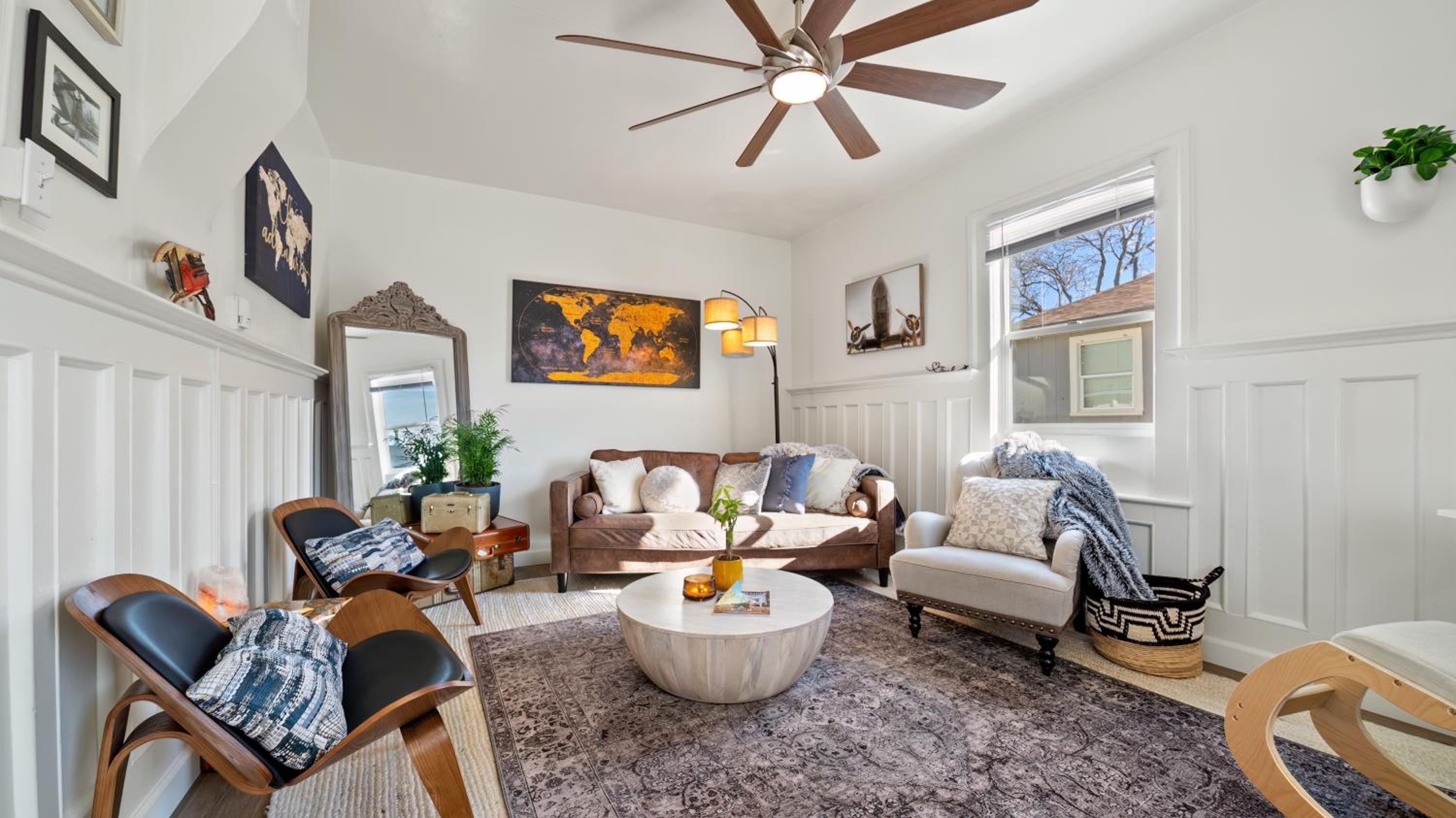 Reno Vacations - Midtown Flight Deck: 2BR Gem - Property Image 17