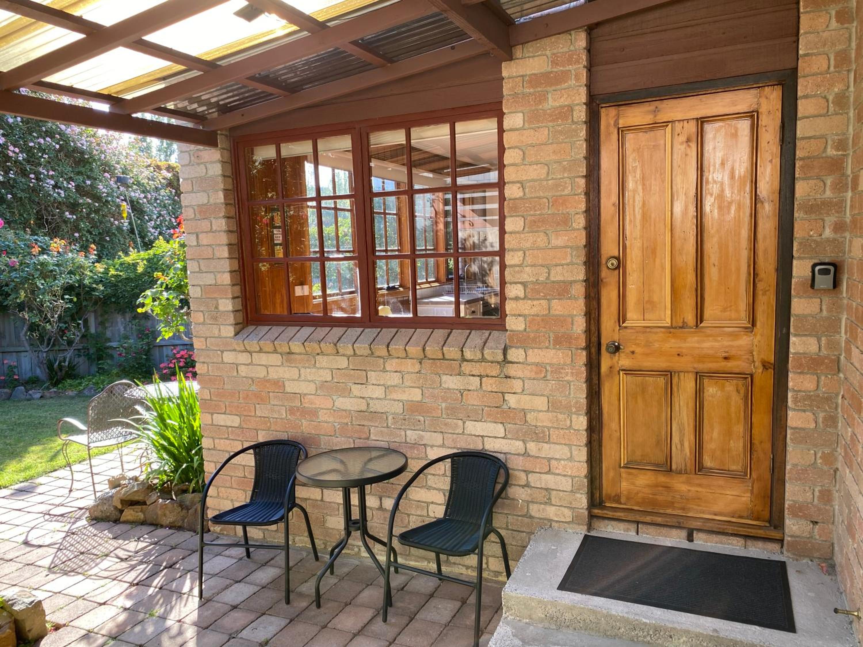 Campbell St Cottage, Hobart CBD
