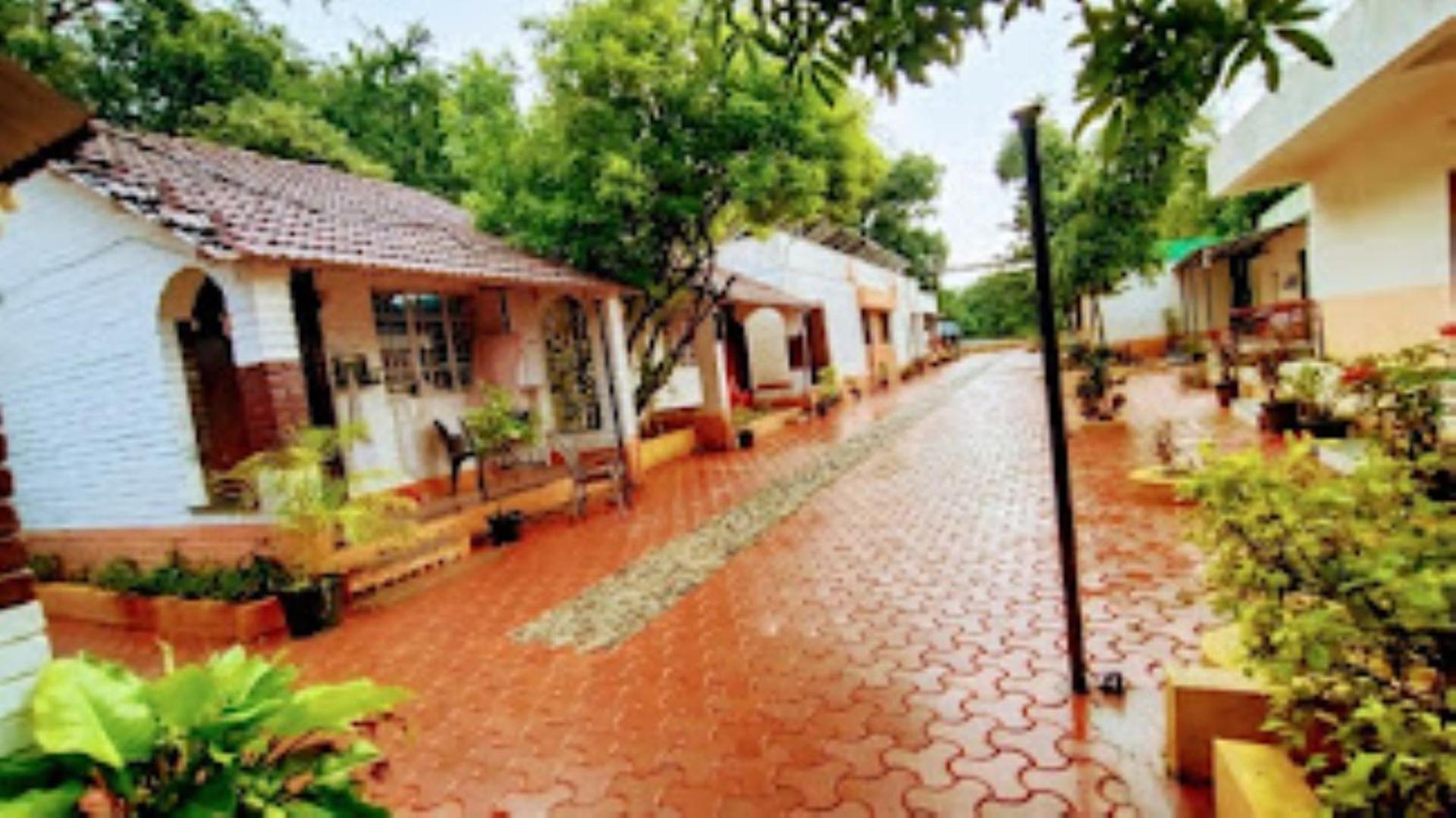 Prakruti Ayurvedic Health Resort,Sarkhal