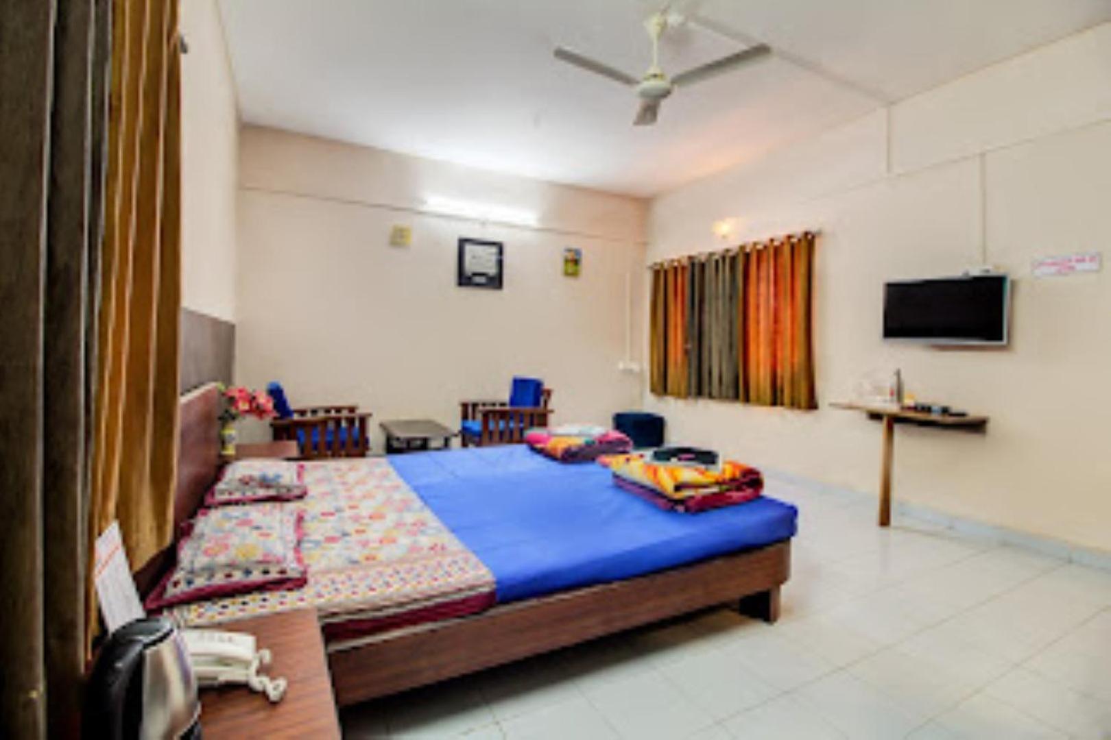 Prakruti Ayurvedic Health Resort,Sarkhal