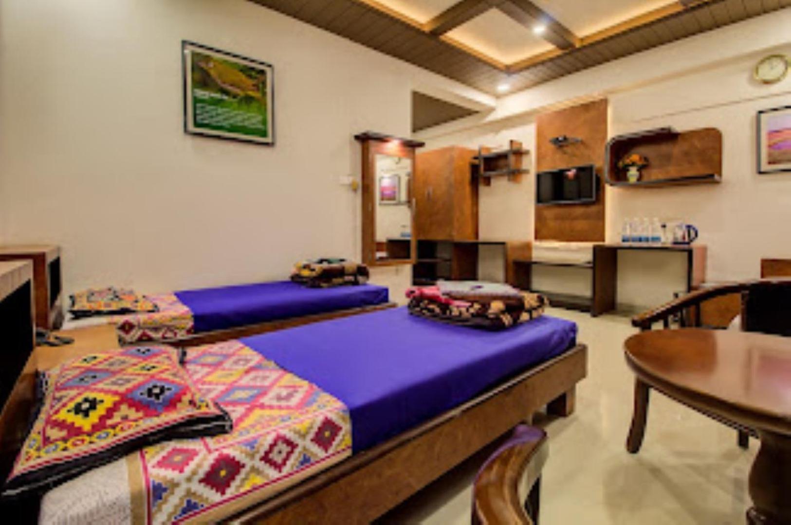 Prakruti Ayurvedic Health Resort,Sarkhal