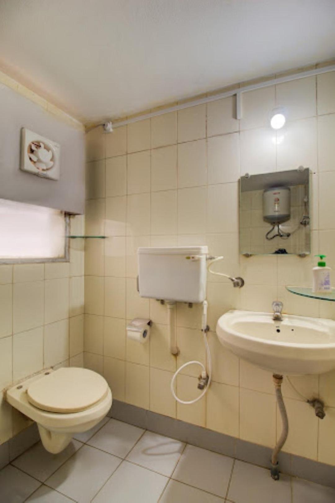 Prakruti Ayurvedic Health Resort,Sarkhal