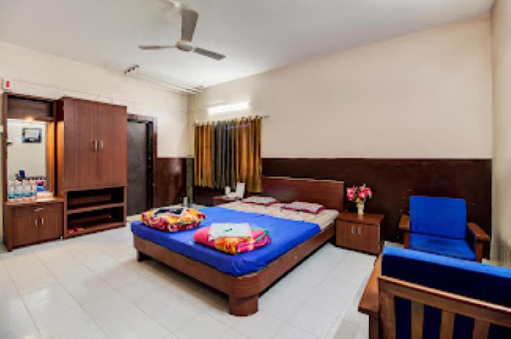 Prakruti Ayurvedic Health Resort,Sarkhal