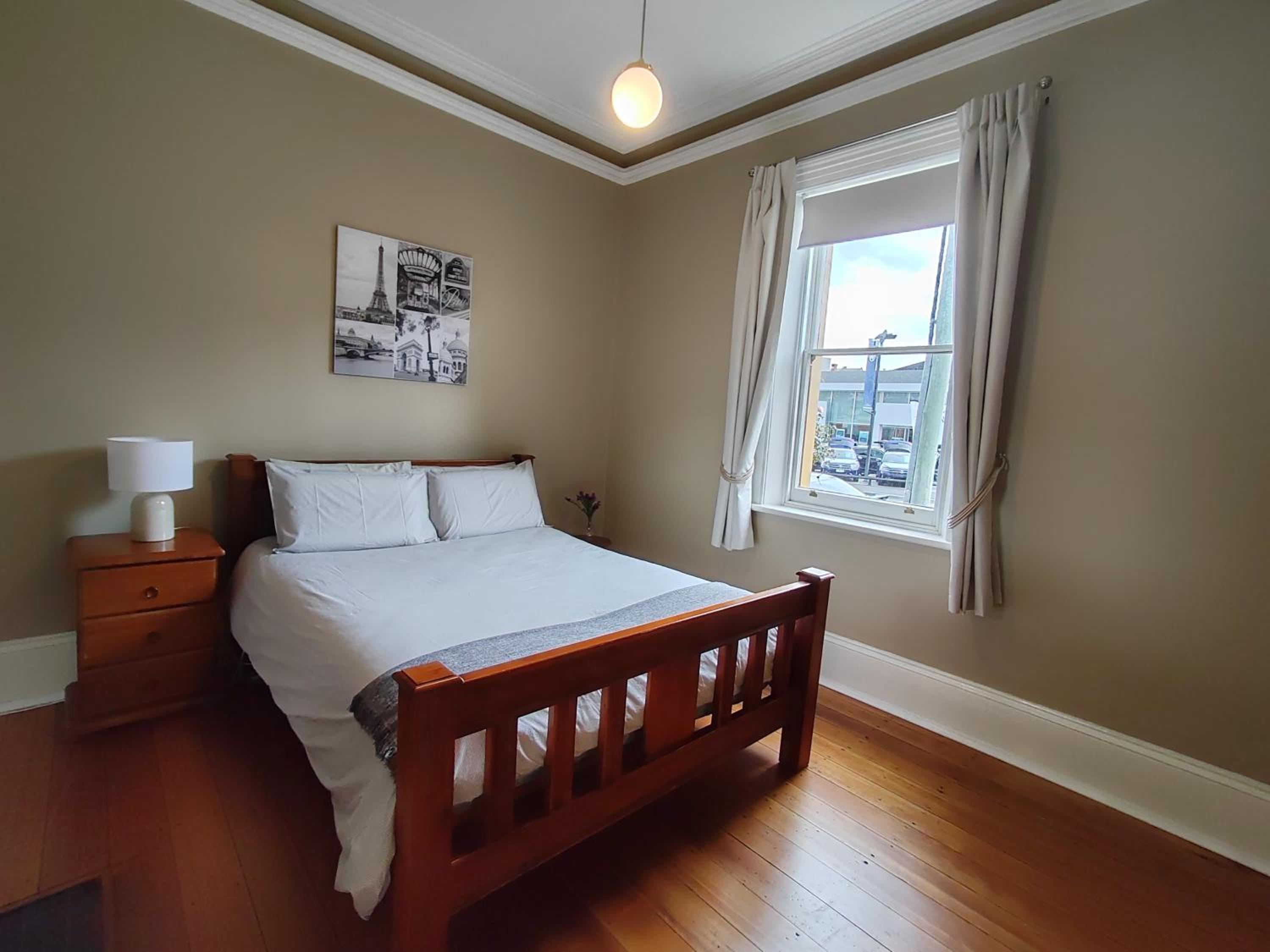 Campbell St Cottage, Hobart CBD