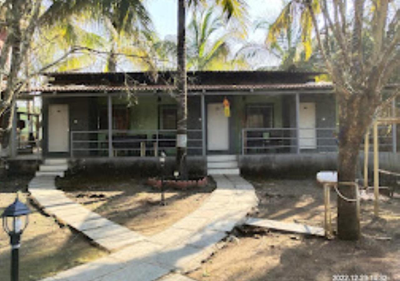 Sathe Farm And Resorts Shahapur view 3