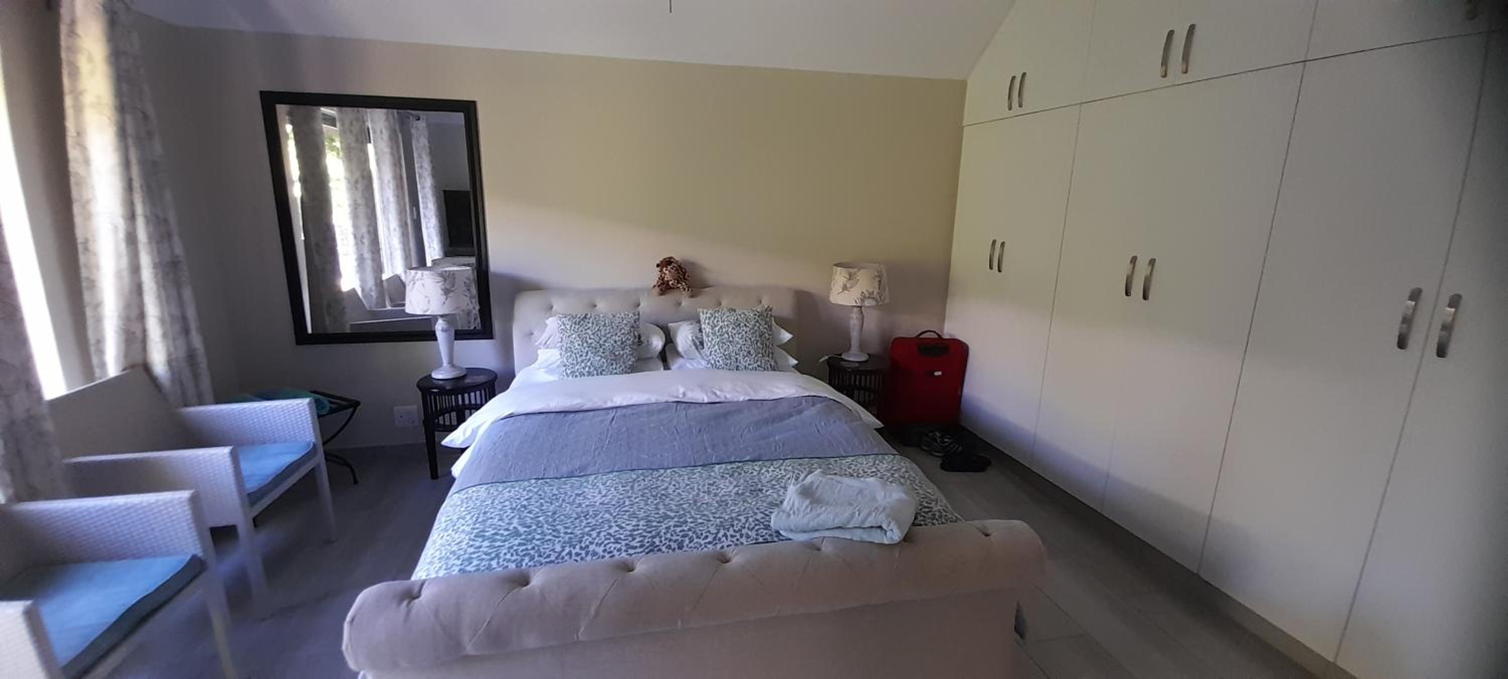 Easy Five Guest House