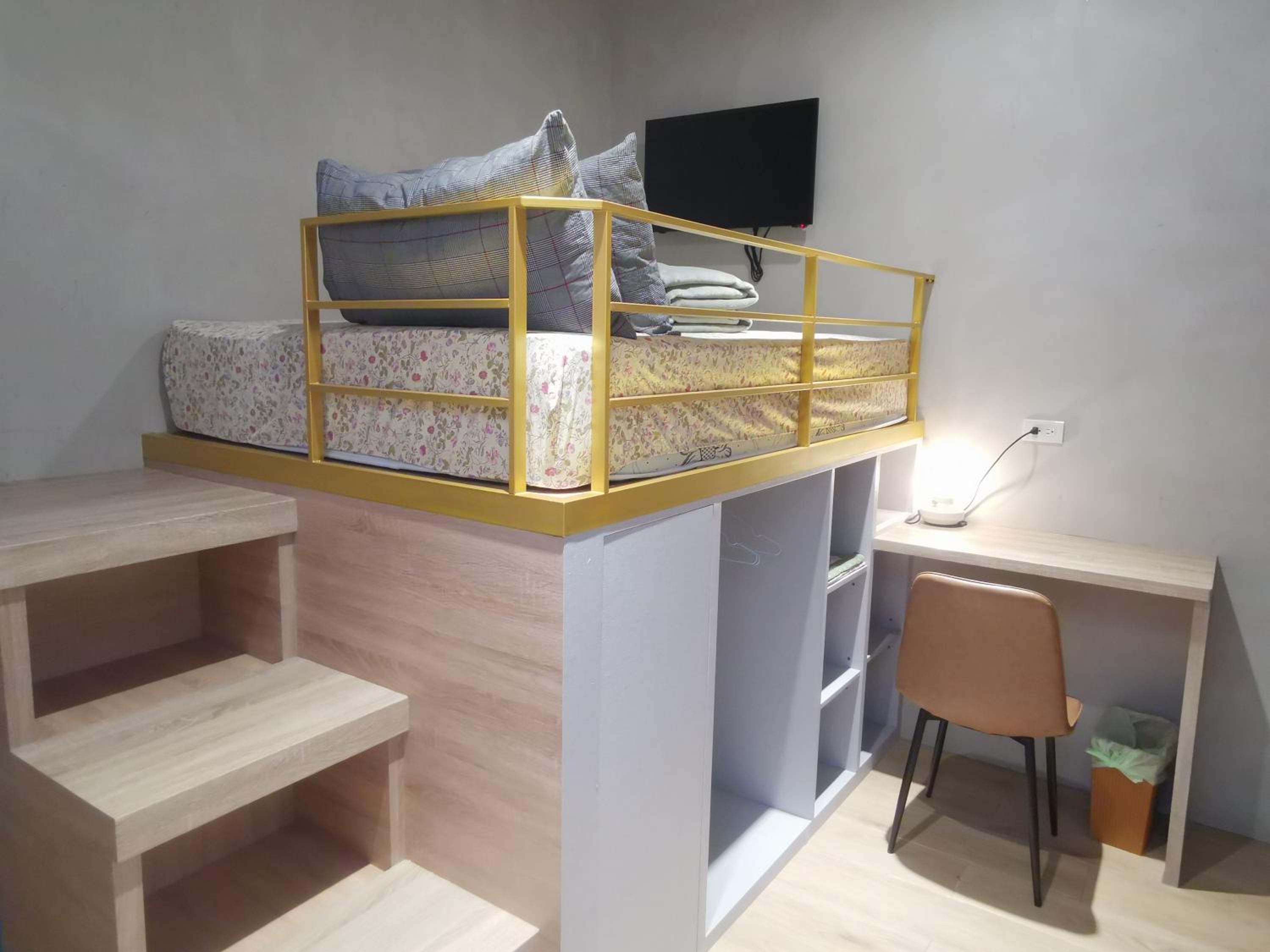 橙舍一館 TW Hostel I